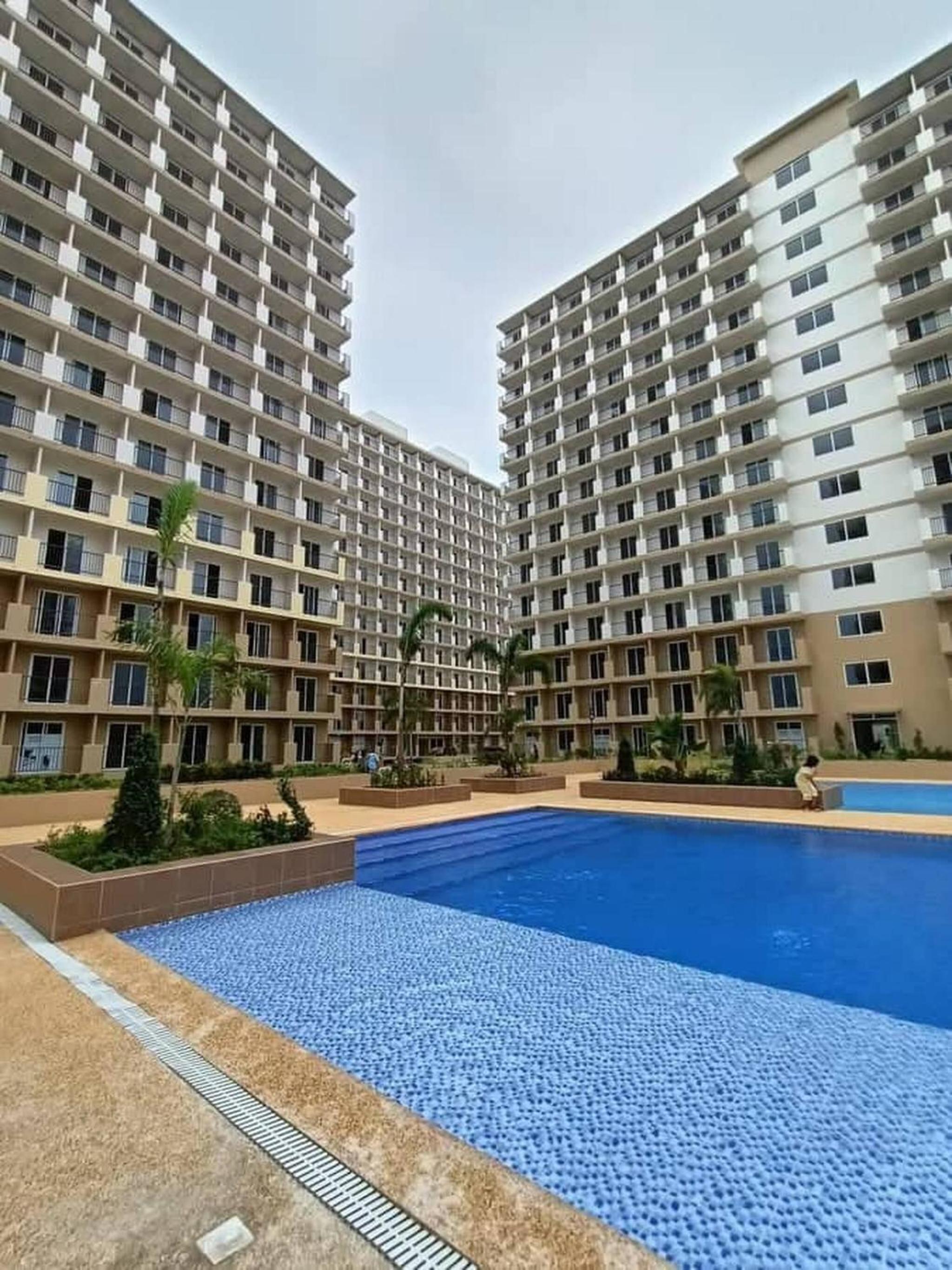 Studio w pool, mountain city view Mactan airport