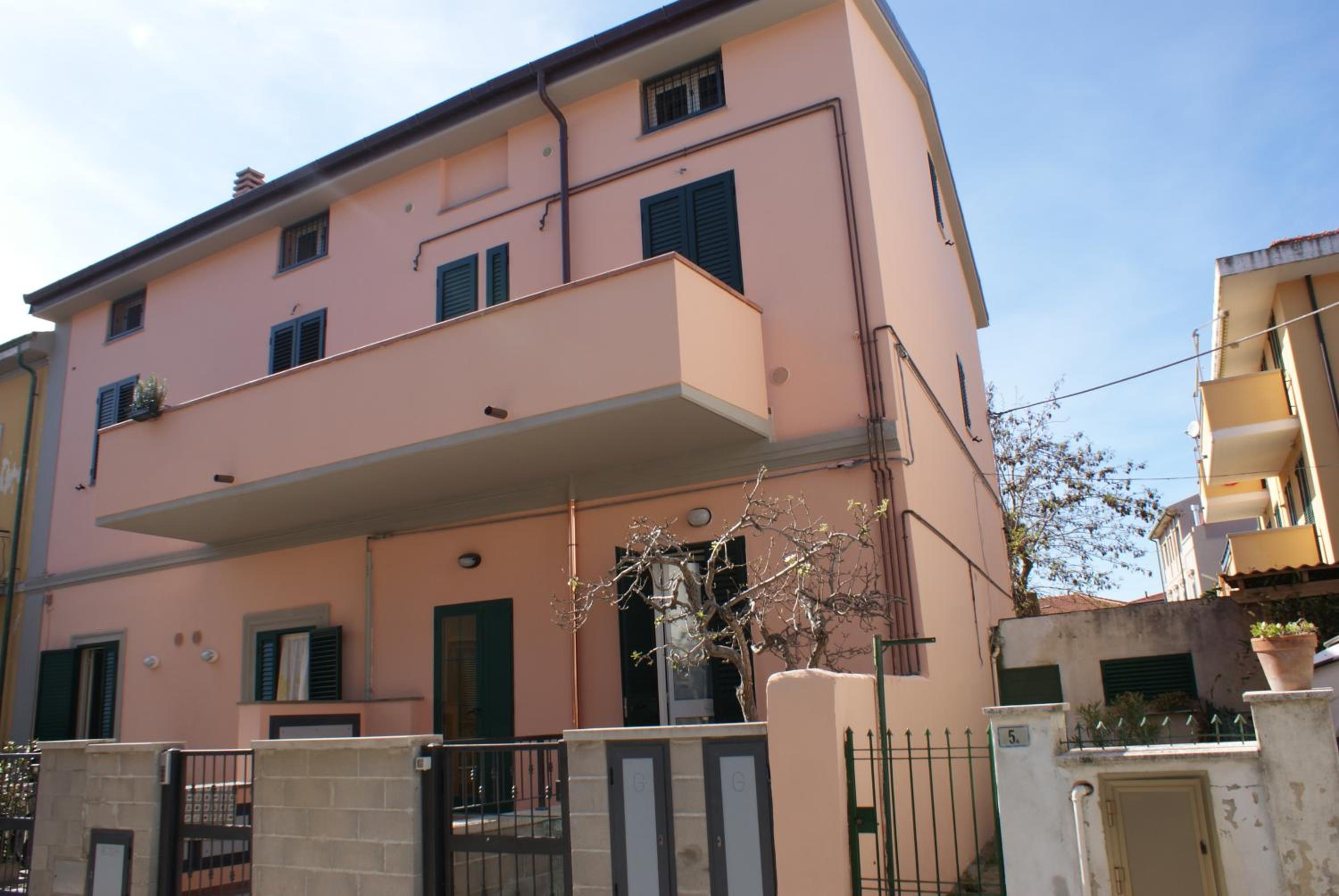 Giacomo Home photo 1