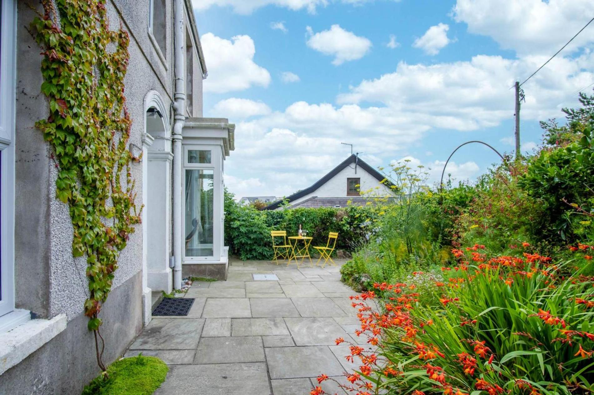 Fern Bank - 5 Bedroom House - Horton
