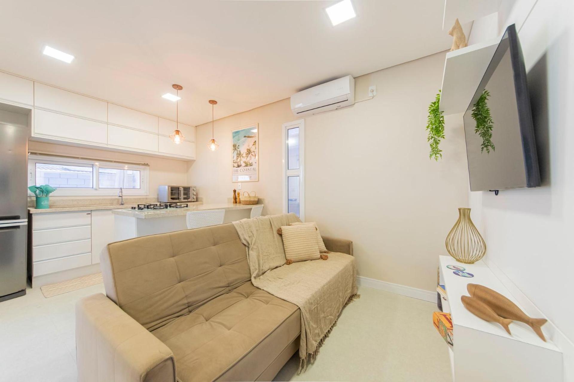 Casa com jardim e banheira para 2 pessoas UR7030