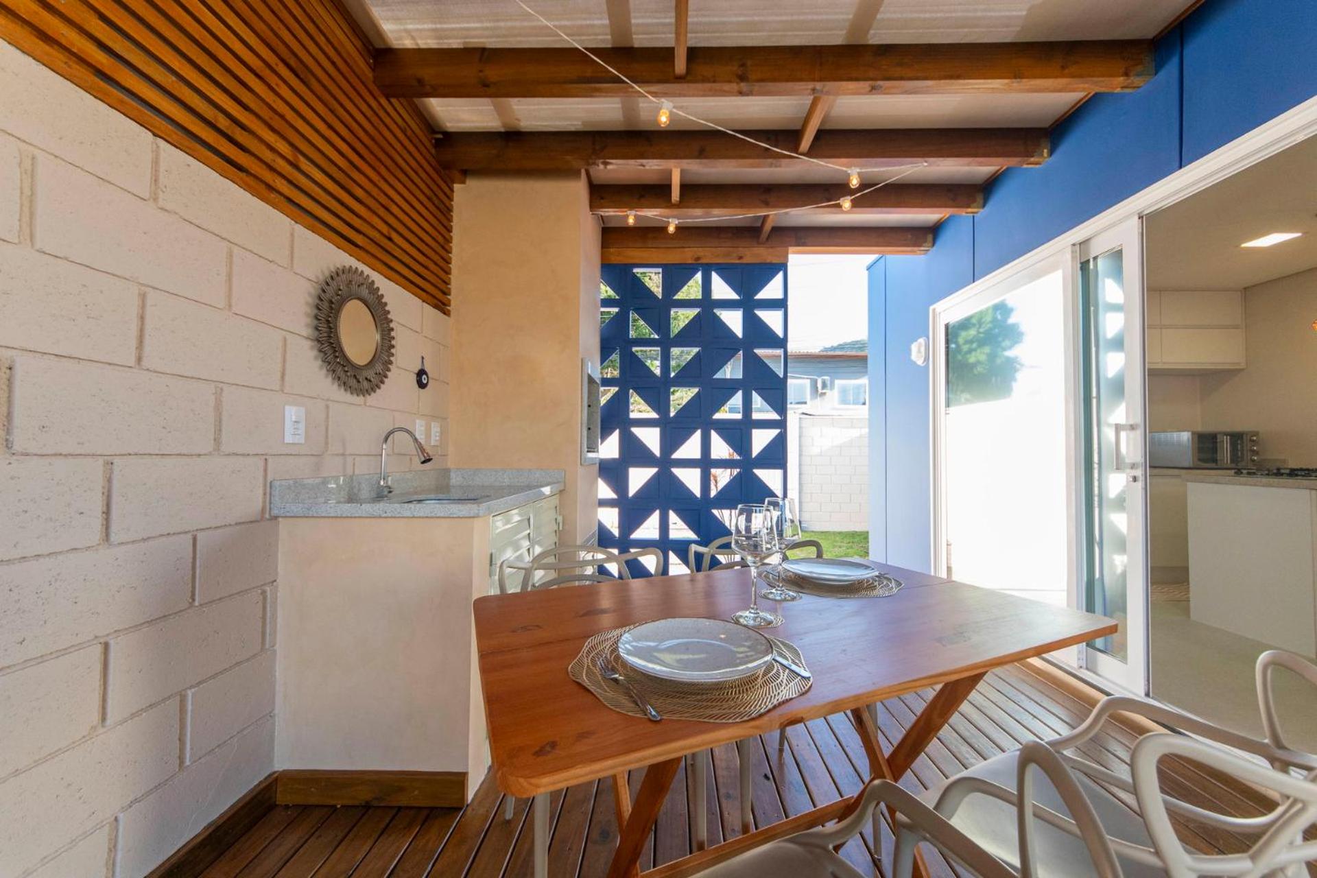 Casa com jardim e banheira para 2 pessoas UR7030