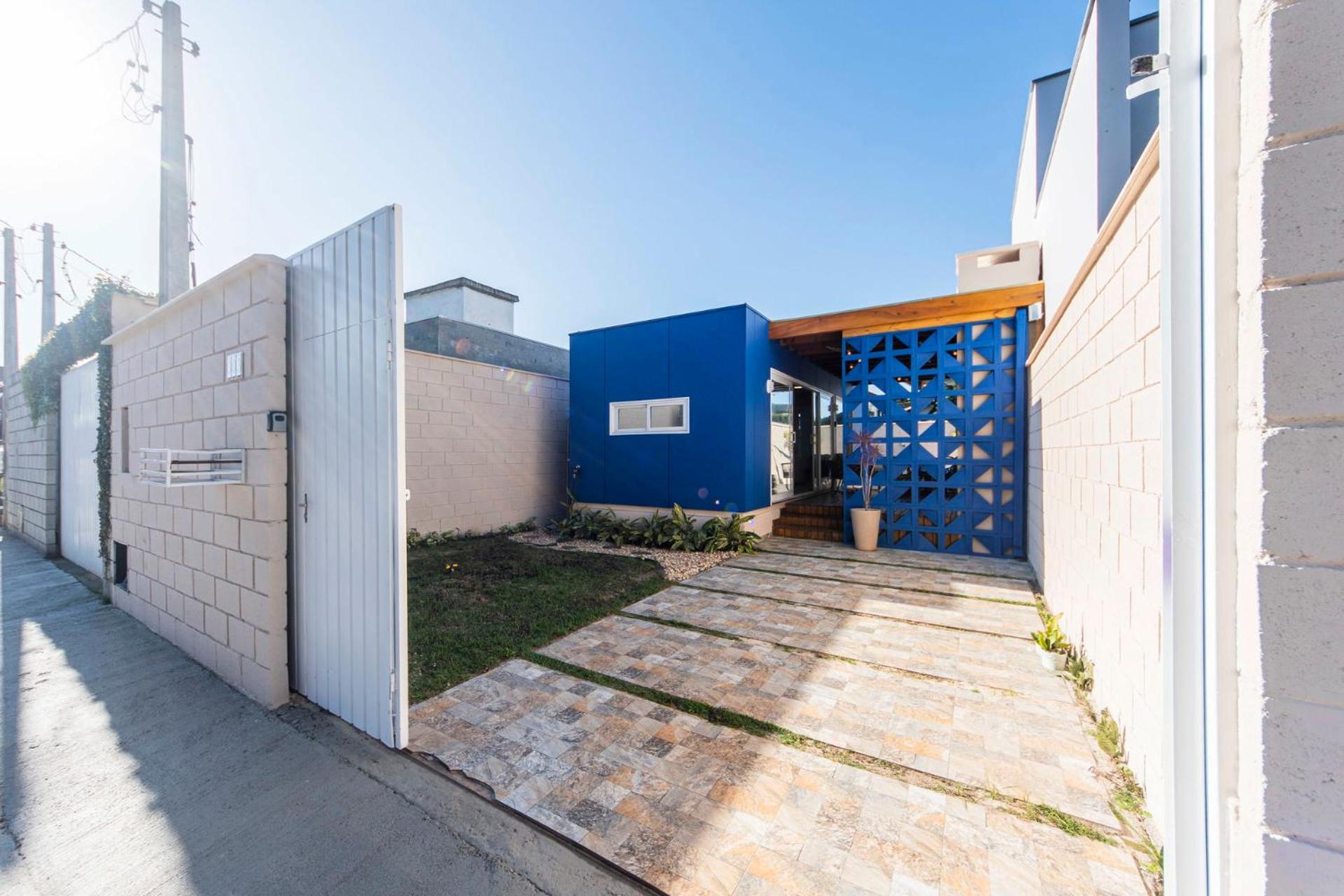 Casa com jardim e banheira para 2 pessoas UR7030