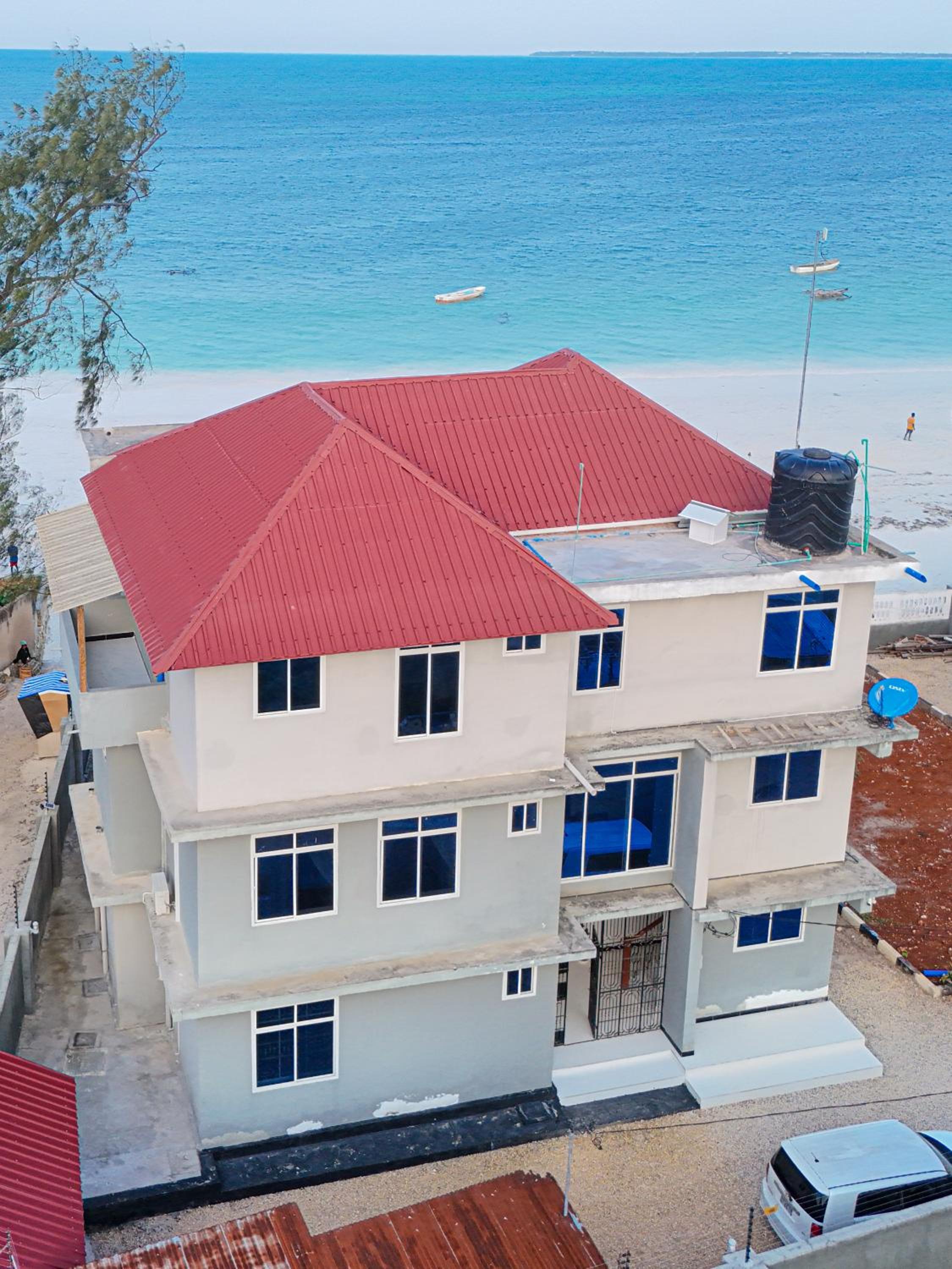 Oceanfront 2BR Zanzibar - Free Airport Shuttle