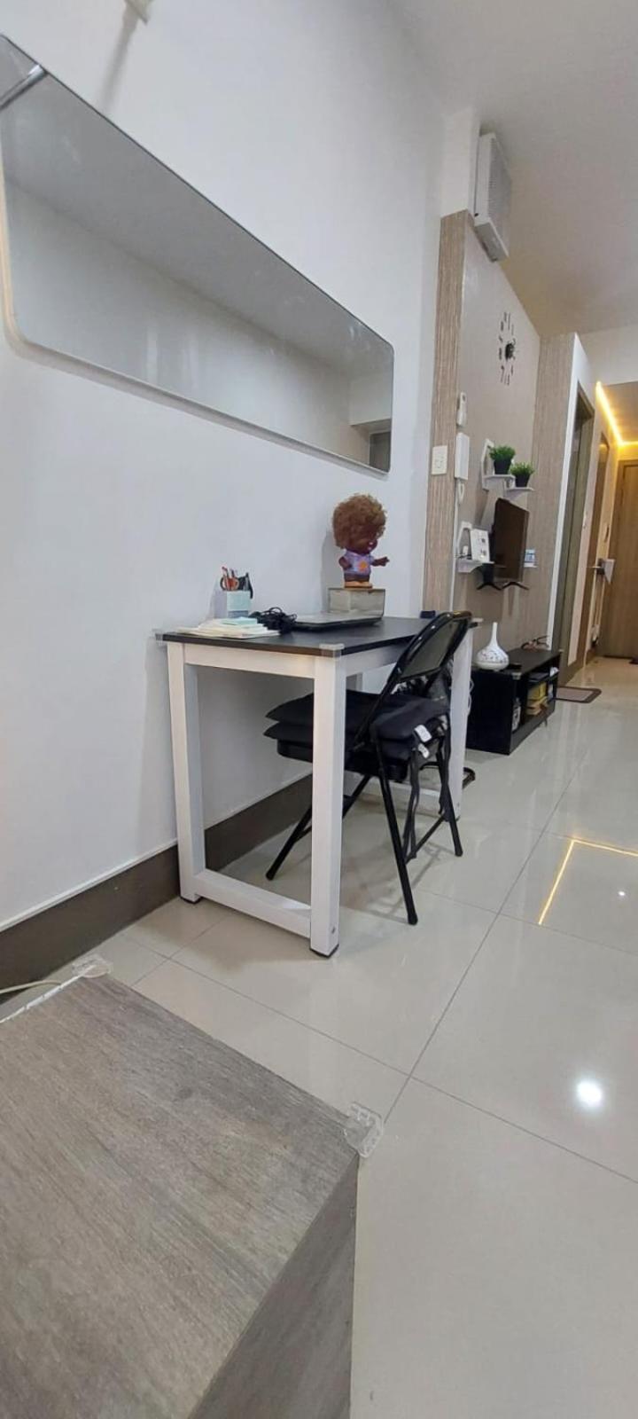 Fully Furnished 1 Bedroom Condo - Fame Residences, Tower 2