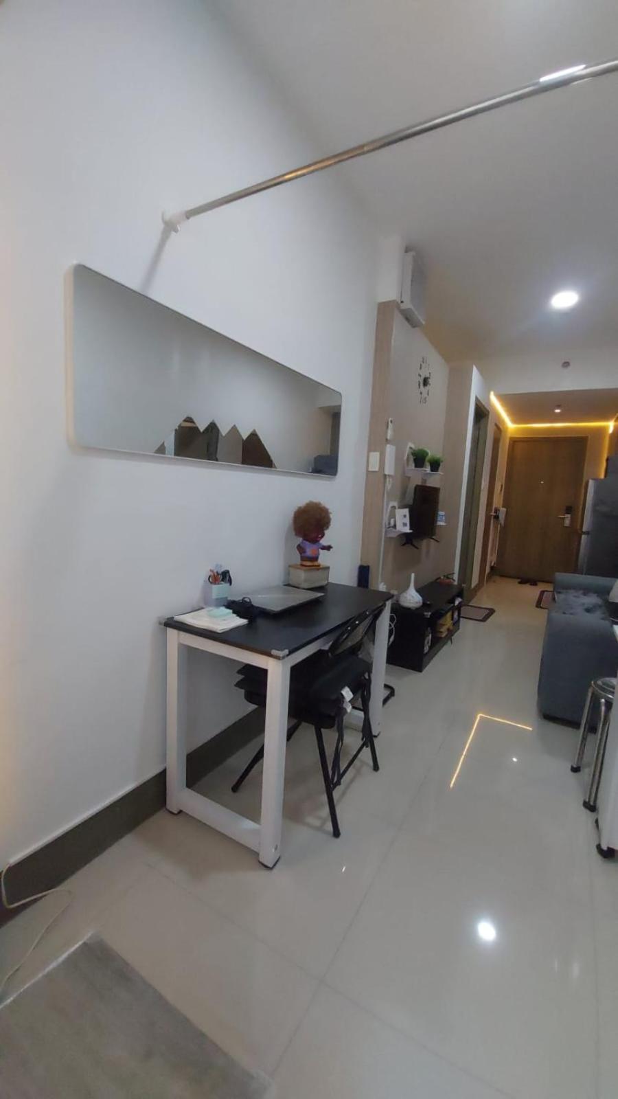 Fully Furnished 1 Bedroom Condo - Fame Residences, Tower 2