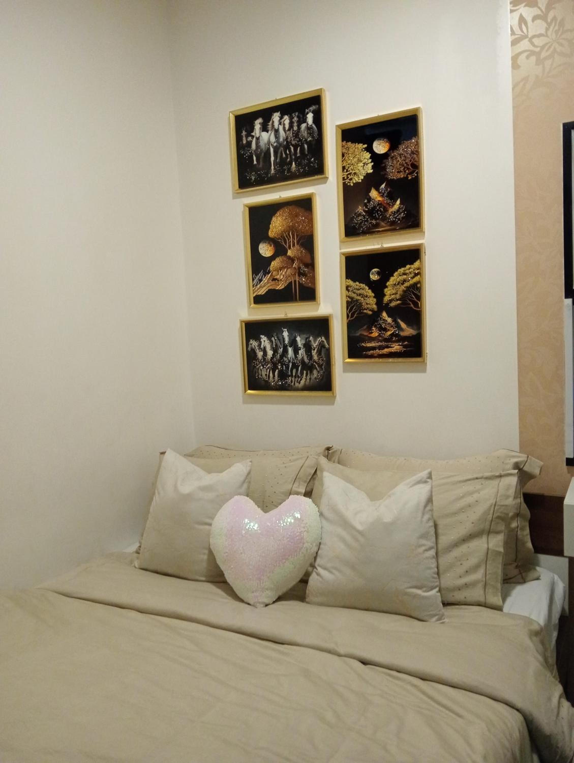 Fully Furnished 1 Bedroom Condo - Fame Residences, Tower 2
