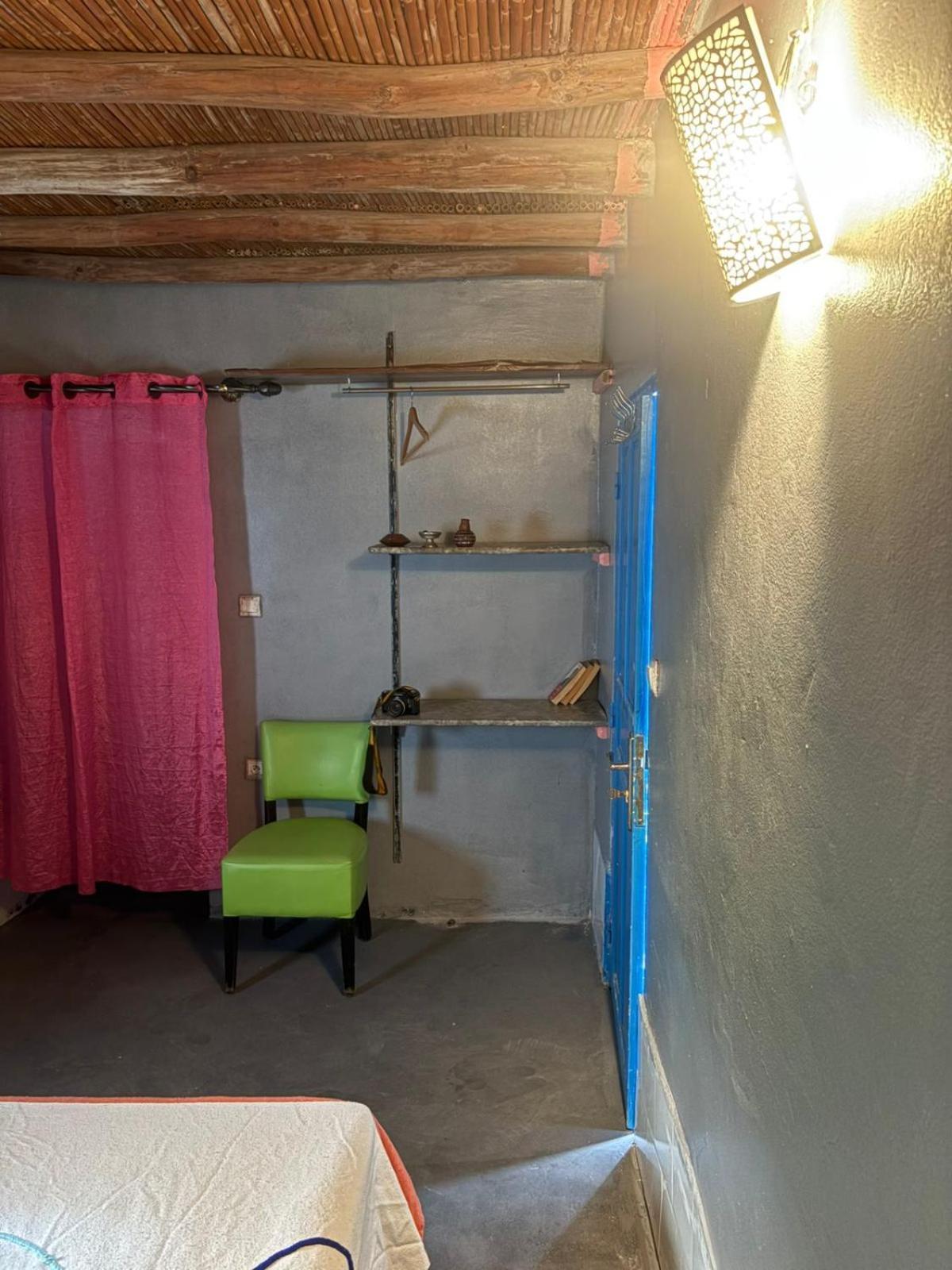 ASARAG GUEST HOUSE, YOGA & Surf
