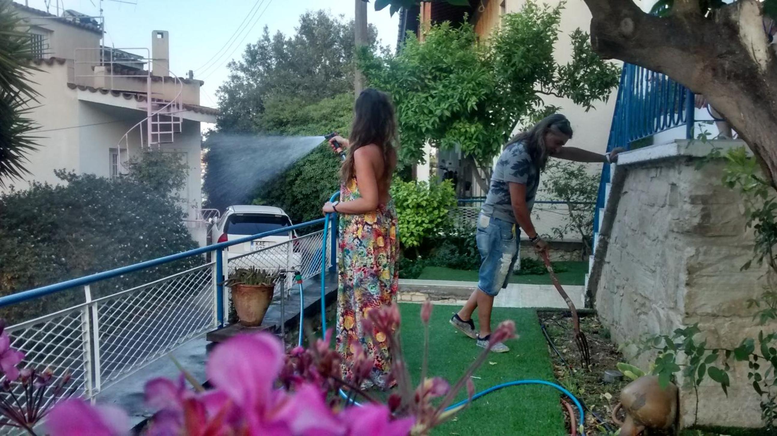 Tzionis Holidays Stonehouse