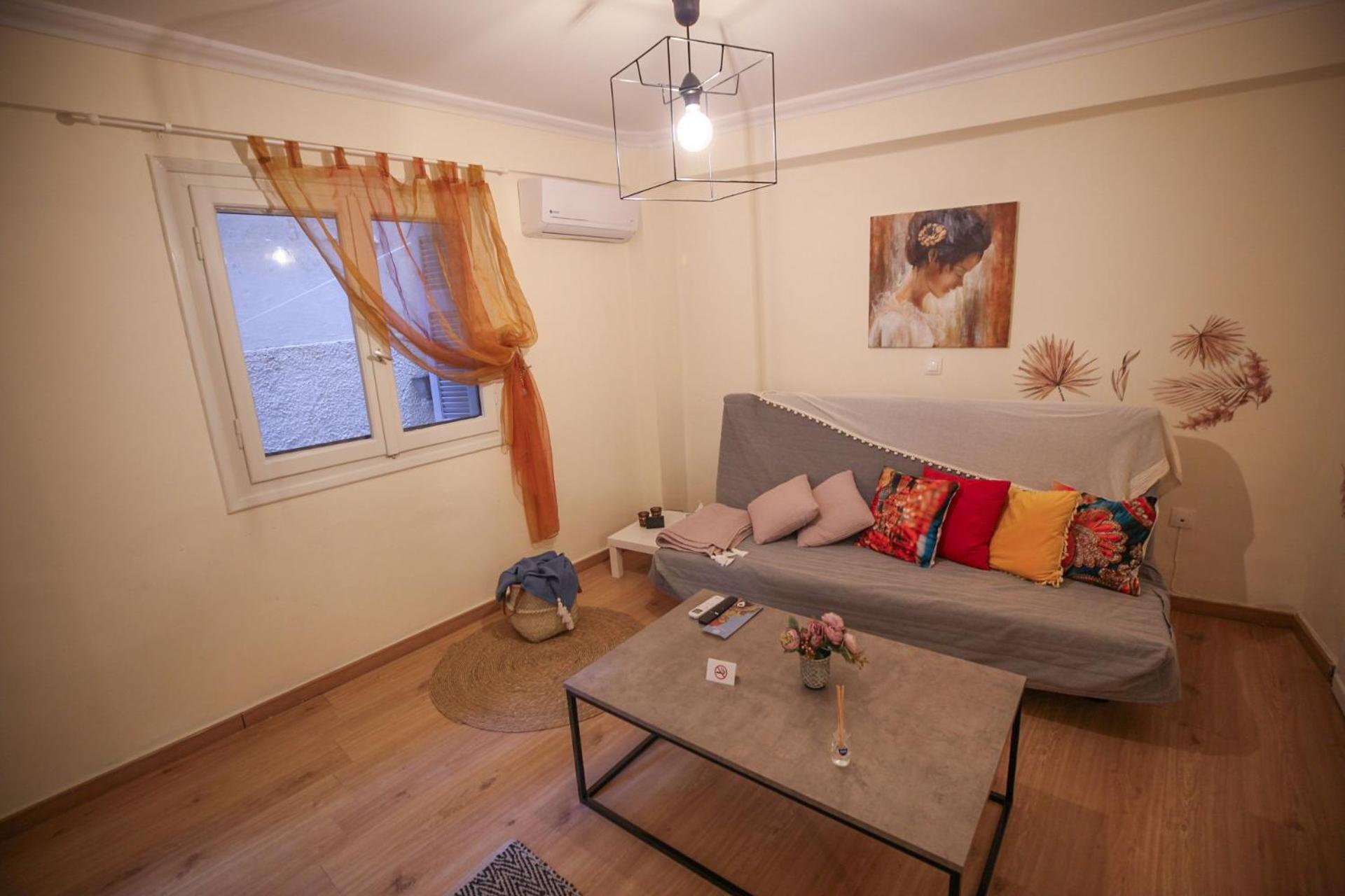 Sunny Garden Apartment kolonaki