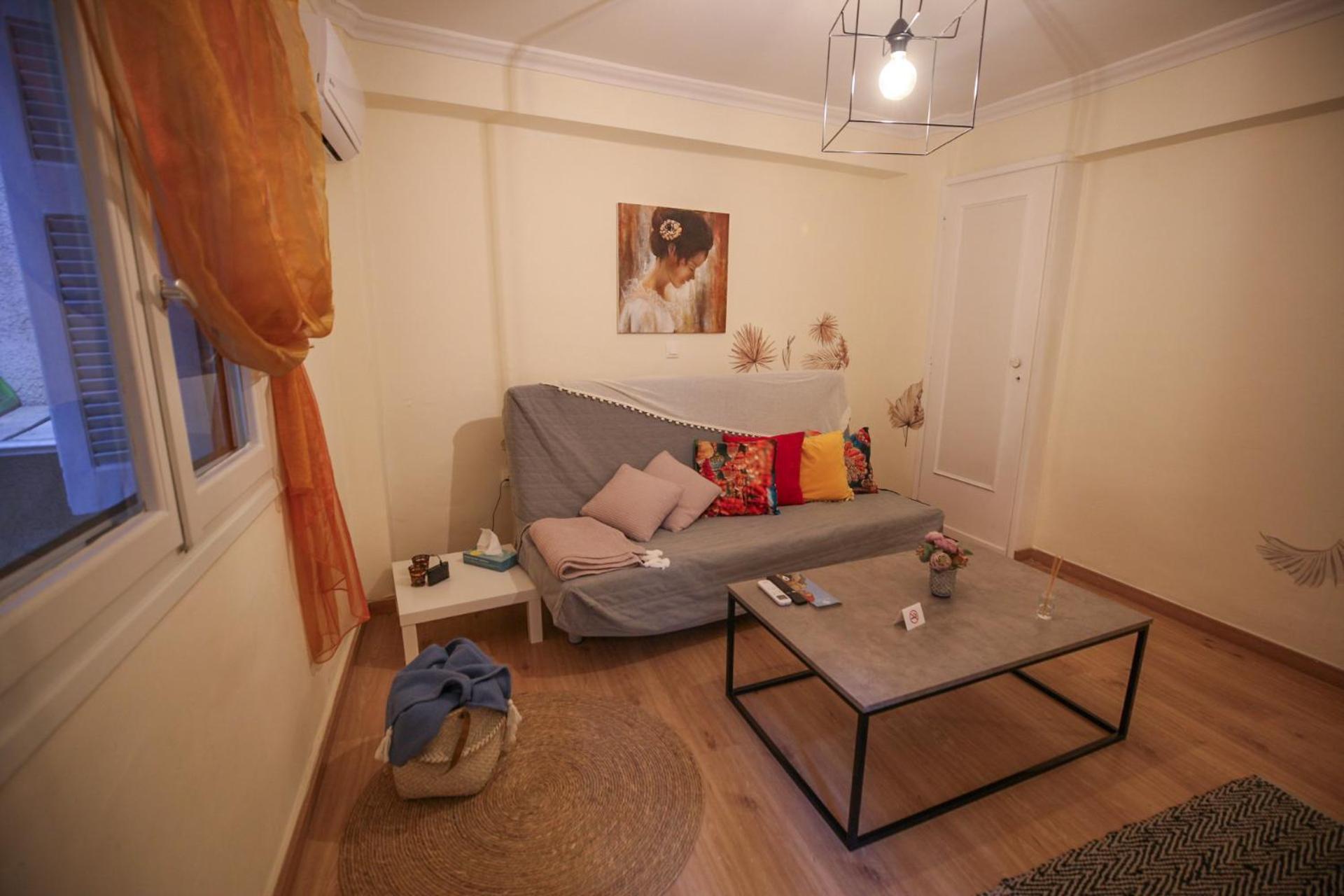 Sunny Garden Apartment kolonaki