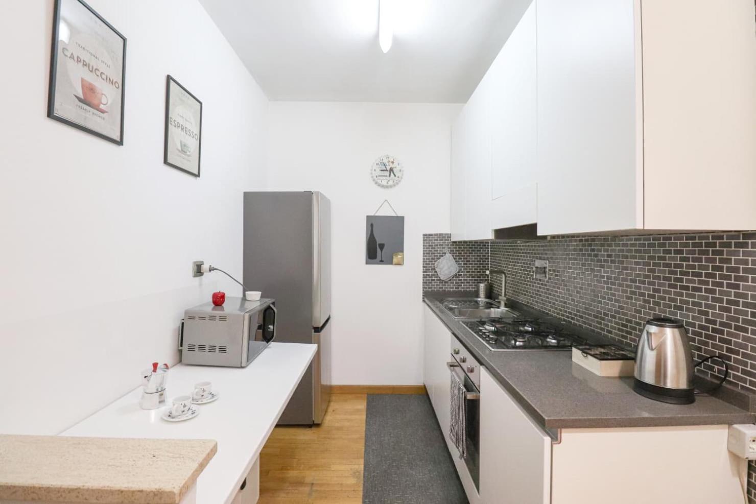 Olimpico Chic Home - Free Parking, Balcony, AC, Wi-Fi