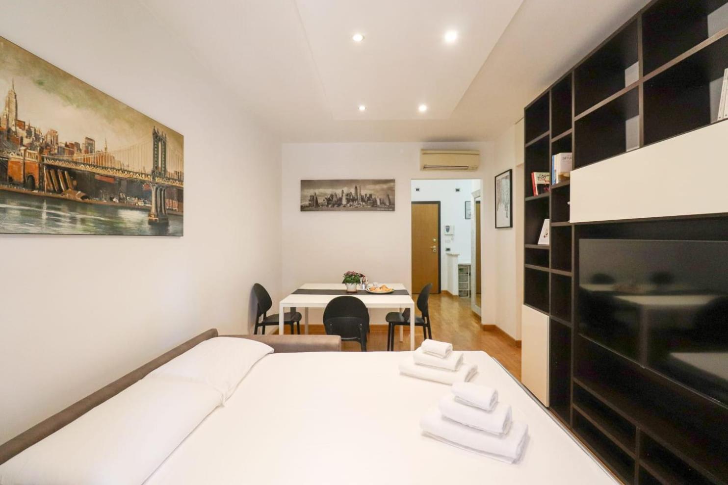 Olimpico Chic Home - Free Parking, Balcony, AC, Wi-Fi