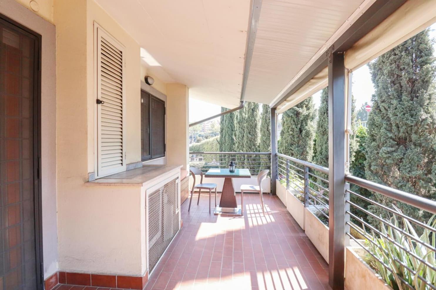 Olimpico Chic Home - Free Parking, Balcony, AC, Wi-Fi