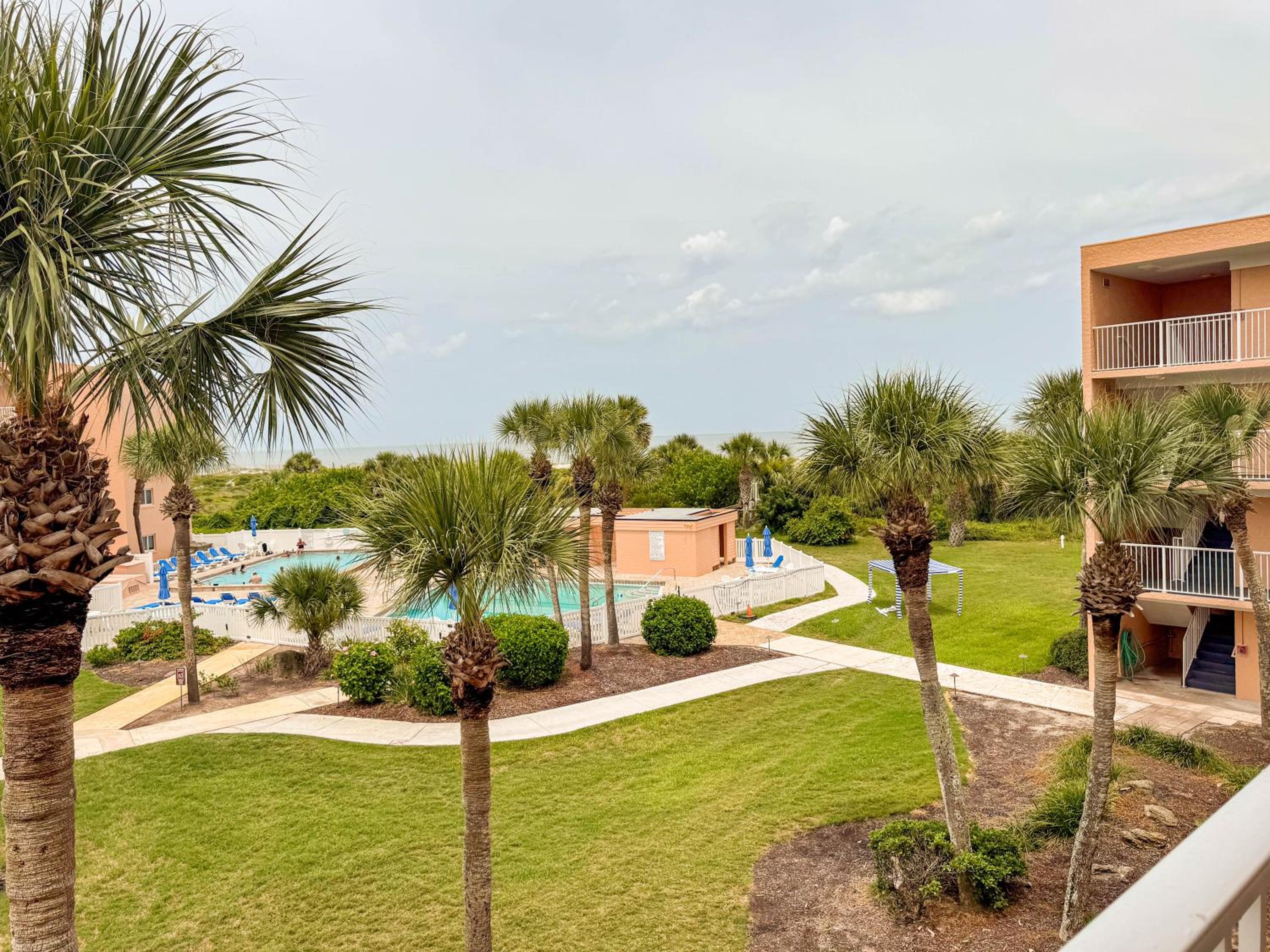 St Augustine Beach Ocean View Condo Renovated 2BR
