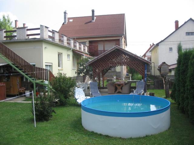 Photo 41