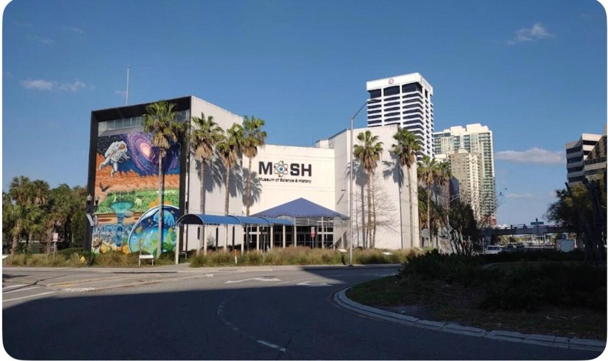 Hideaway 3BR 5 min to Stadium