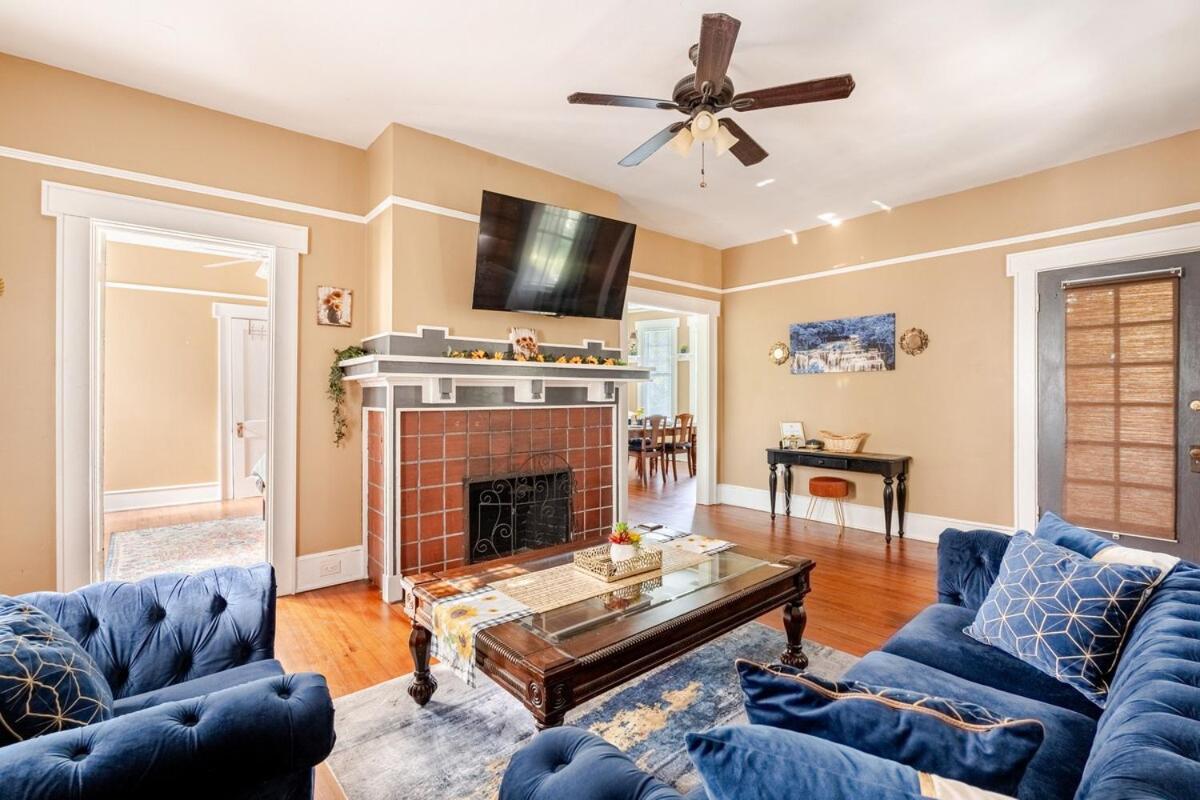 Hideaway 3BR 5 min to Stadium