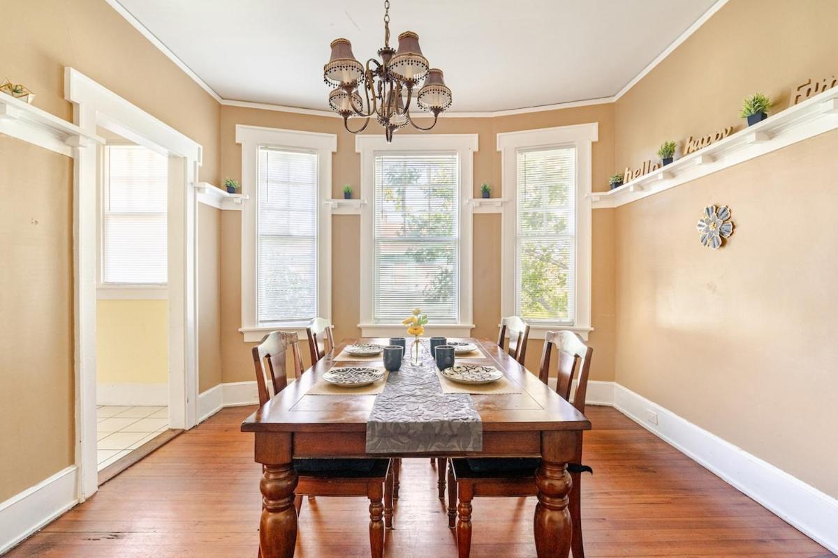 Hideaway 3BR 5 min to Stadium