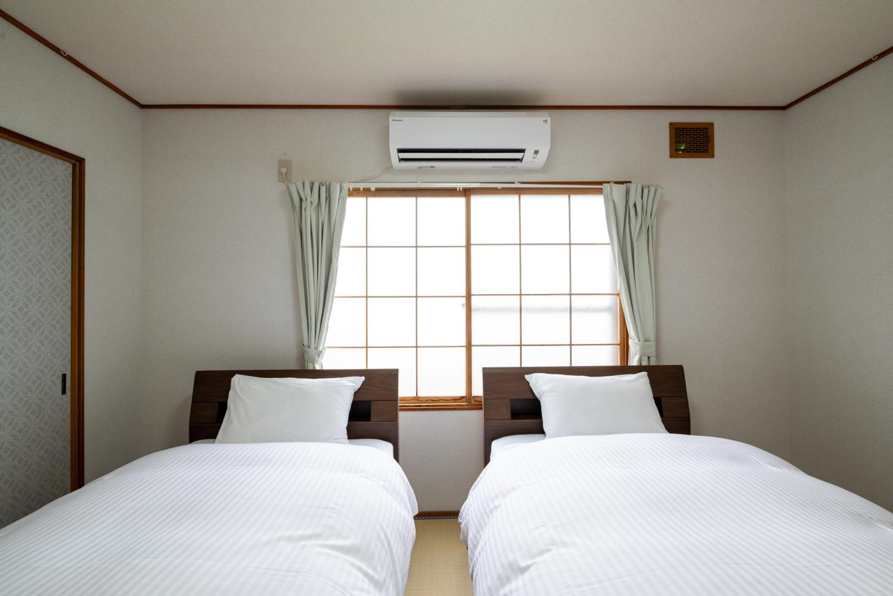 White Dream Lodge Furano