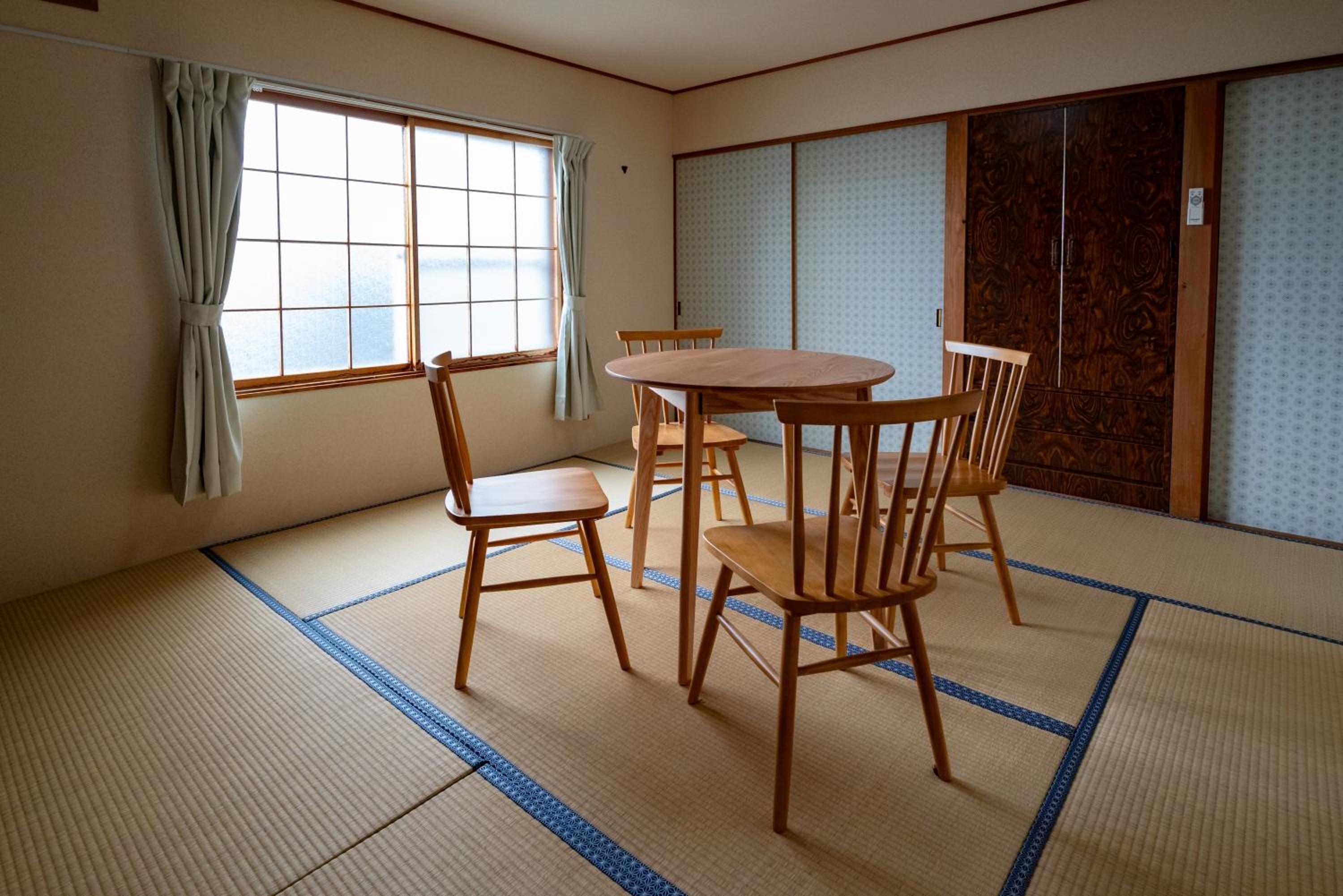 White Dream Lodge Furano