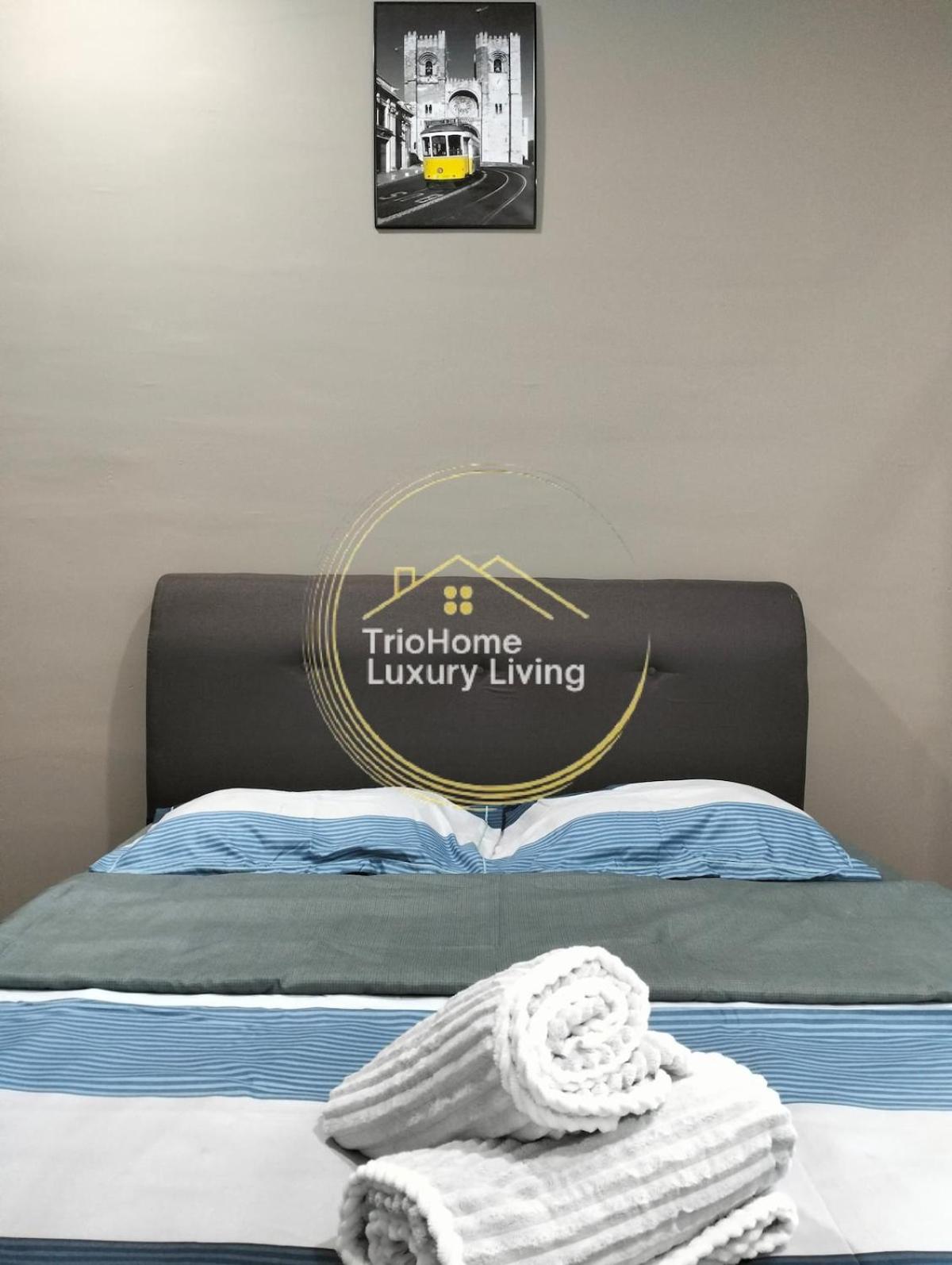 Kuching Homestay 8th Floor Mountain View
