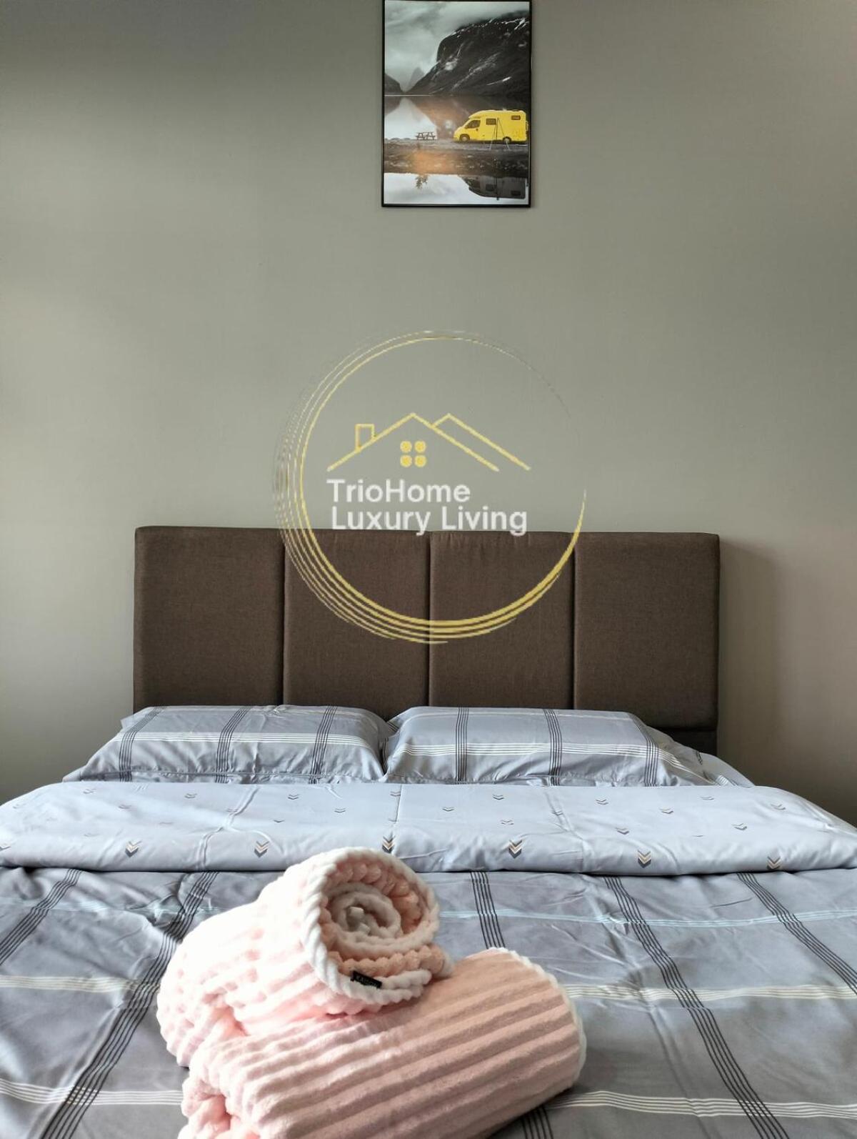 Kuching Homestay 8th Floor Mountain View