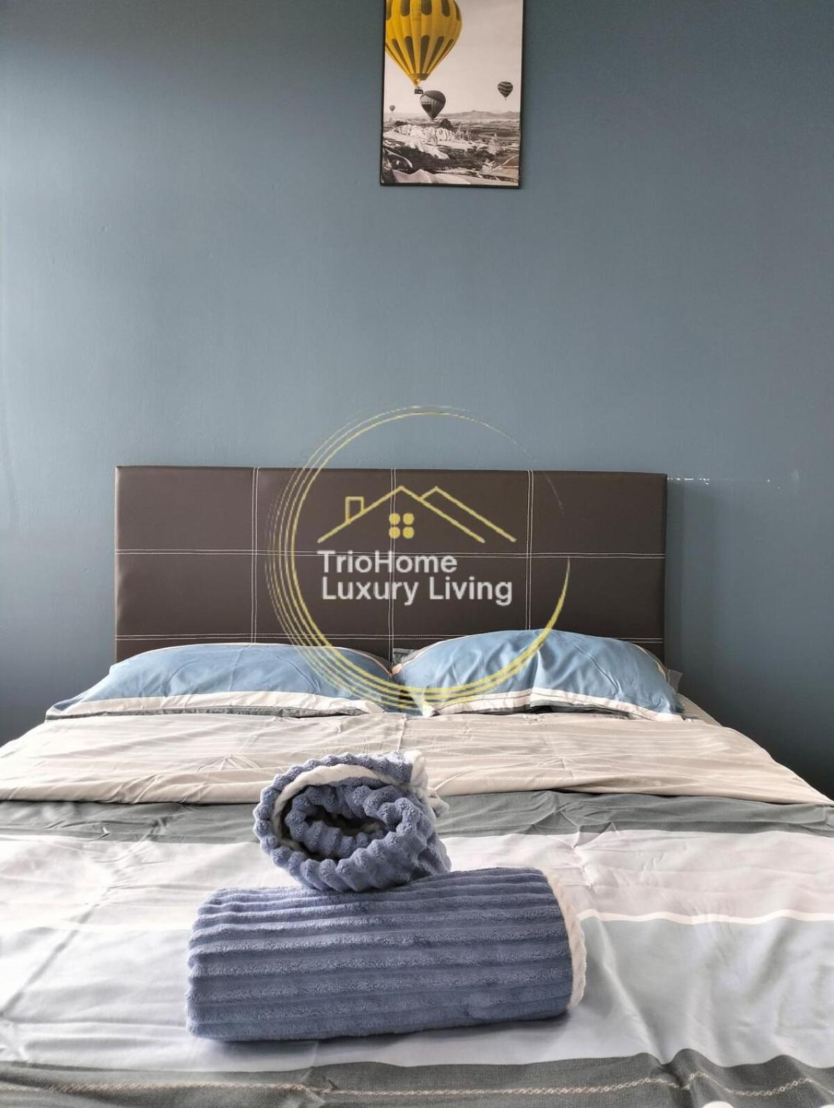 Kuching Homestay 8th Floor Mountain View
