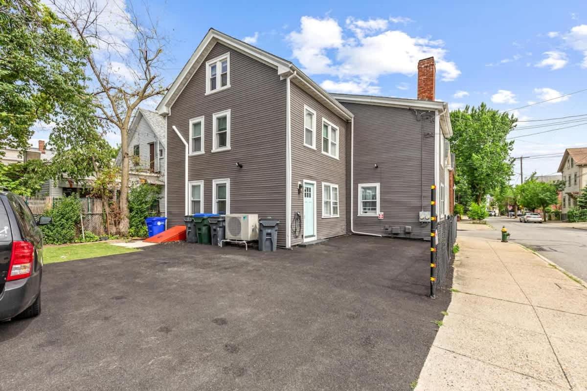 Federal HILL PRIDE 1 - Ground-Floor Flat