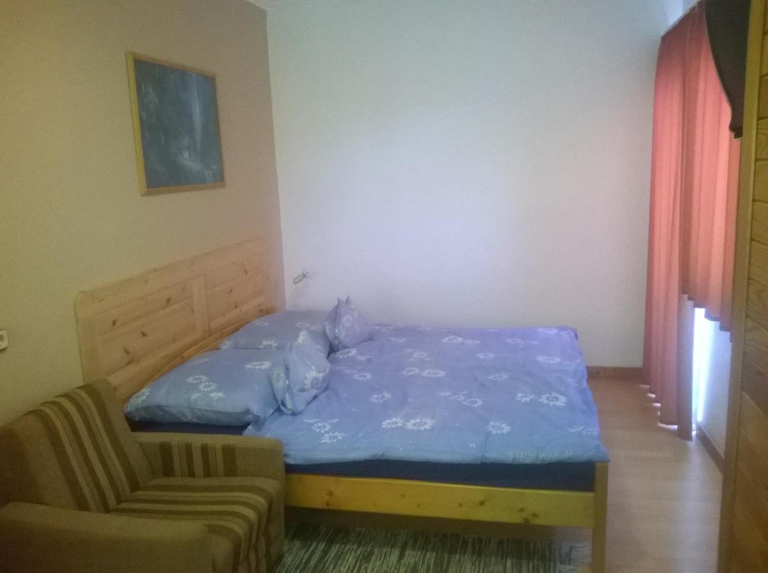 Photo 62