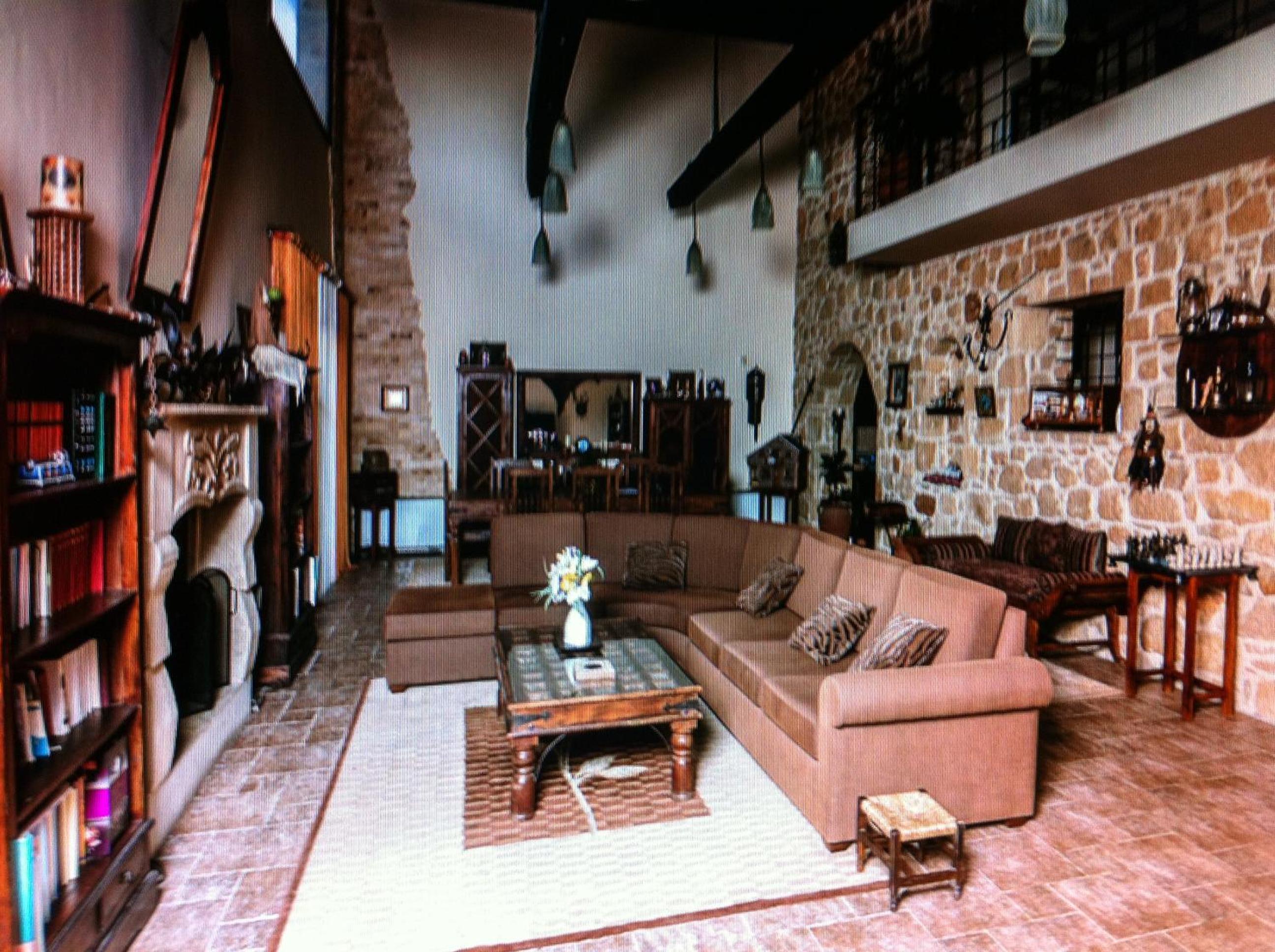 Castel Villa