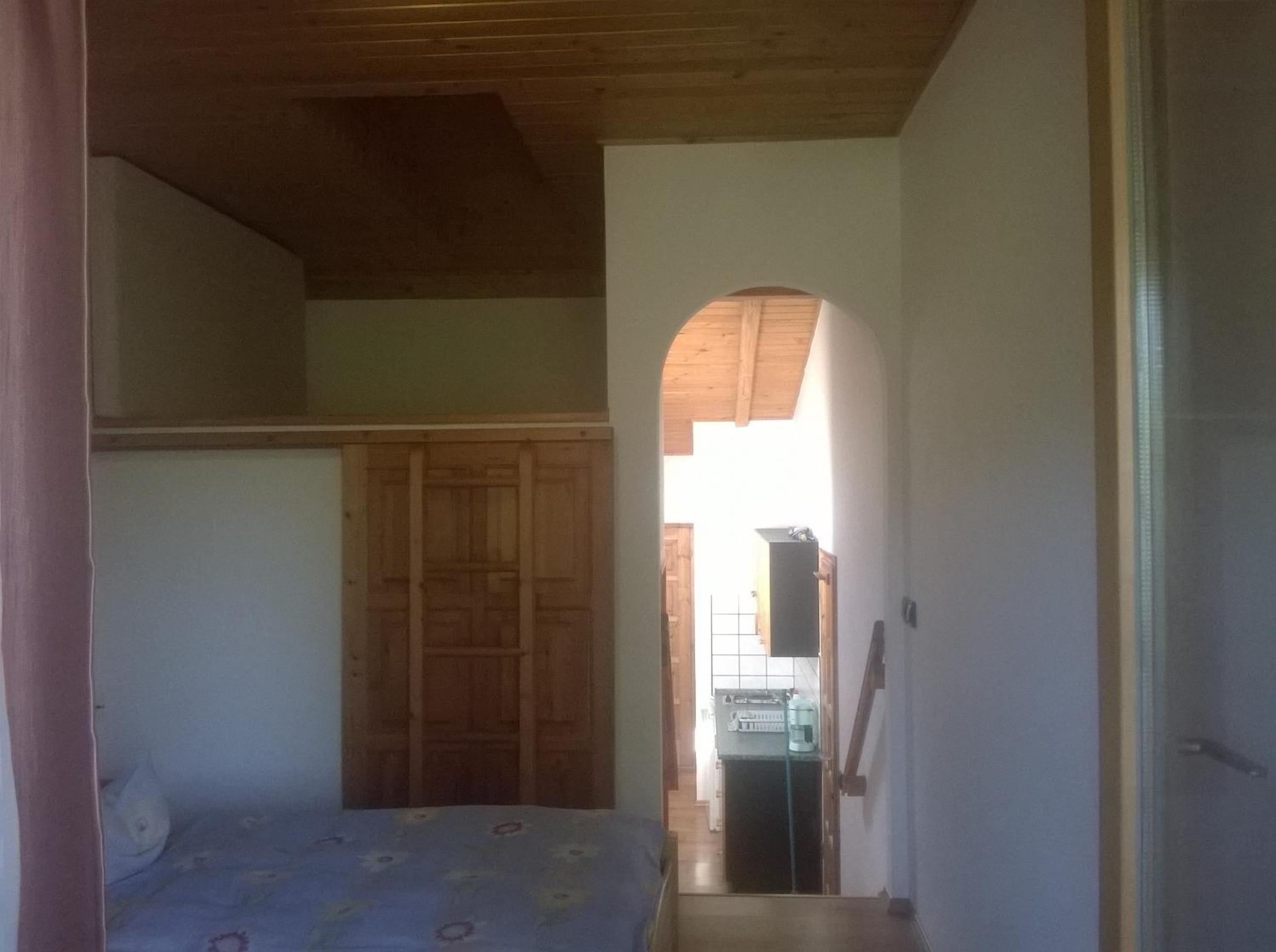 Photo 46