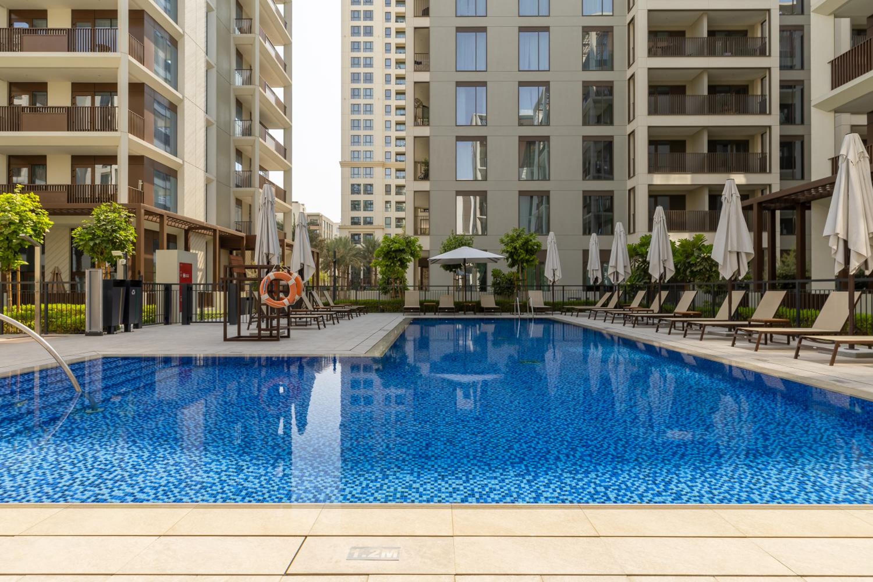 Maison Privee - Charming Urban Escape with Resort-Style Facilities