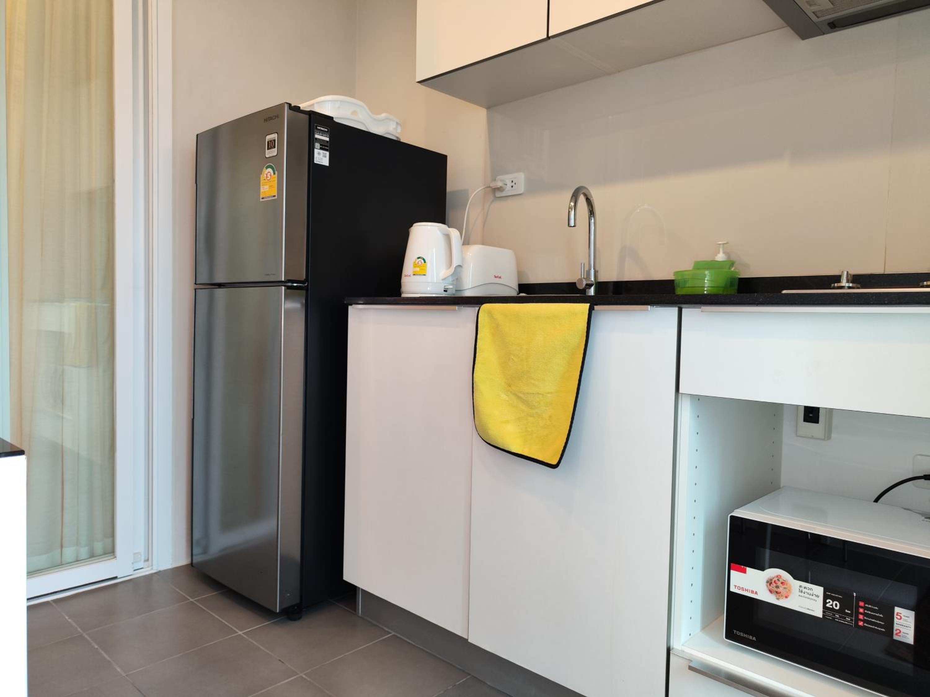 4 Floor - The Base Downtown Condominium next to Central Shopping Mall
