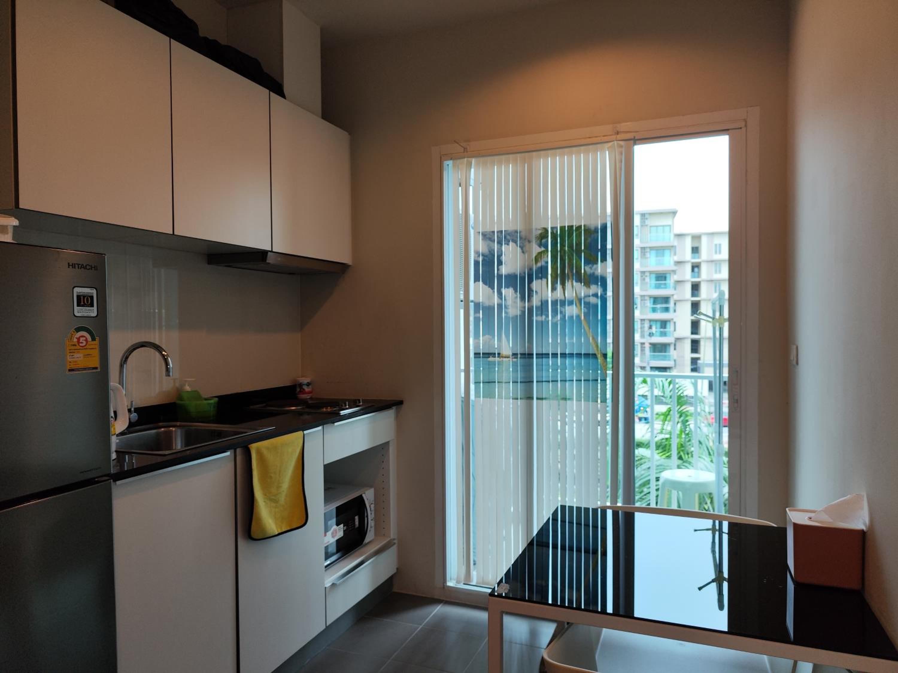 4 Floor - The Base Downtown Condominium next to Central Shopping Mall