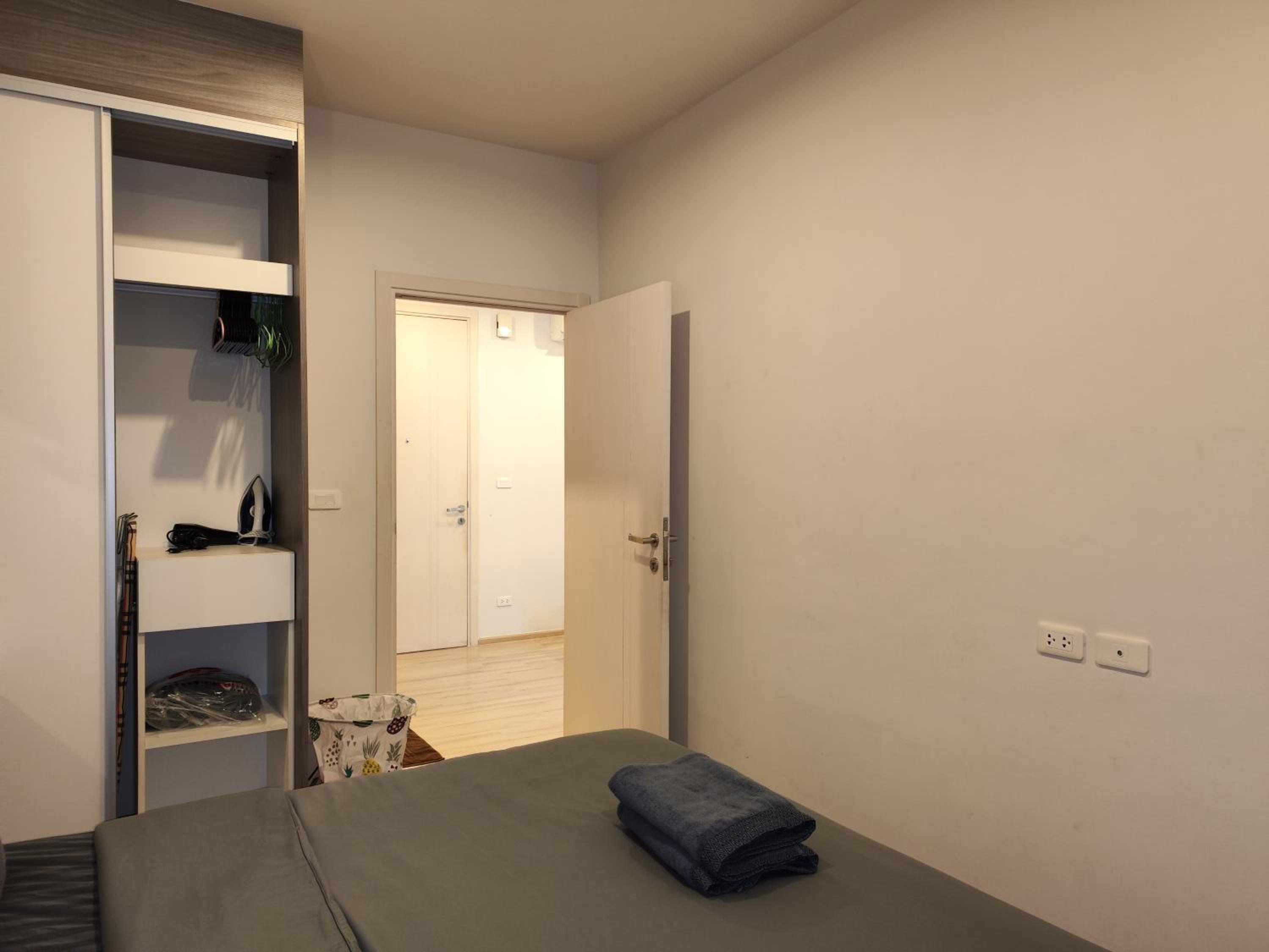 4 Floor - The Base Downtown Condominium next to Central Shopping Mall