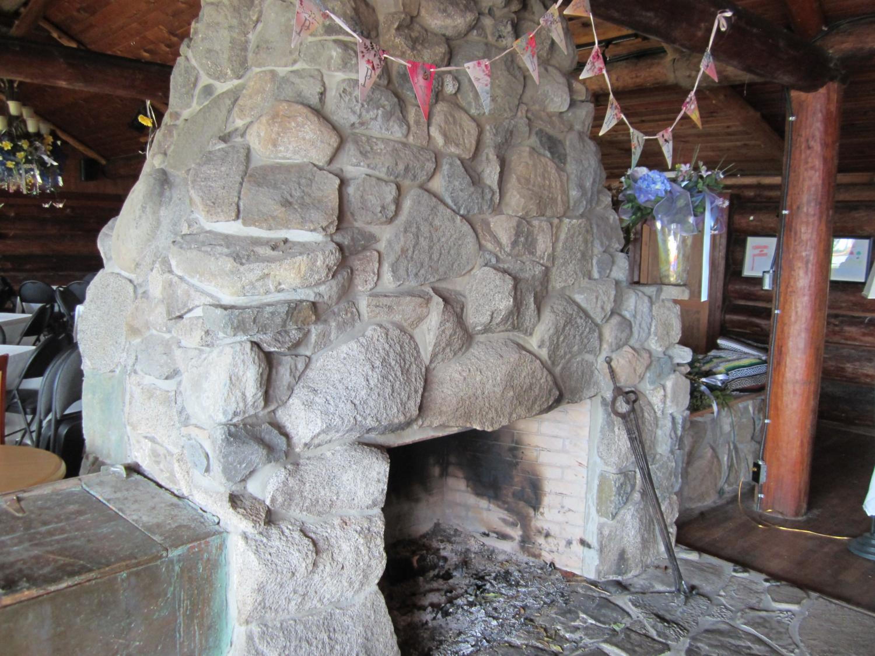 The Surf Lodge and Pub
