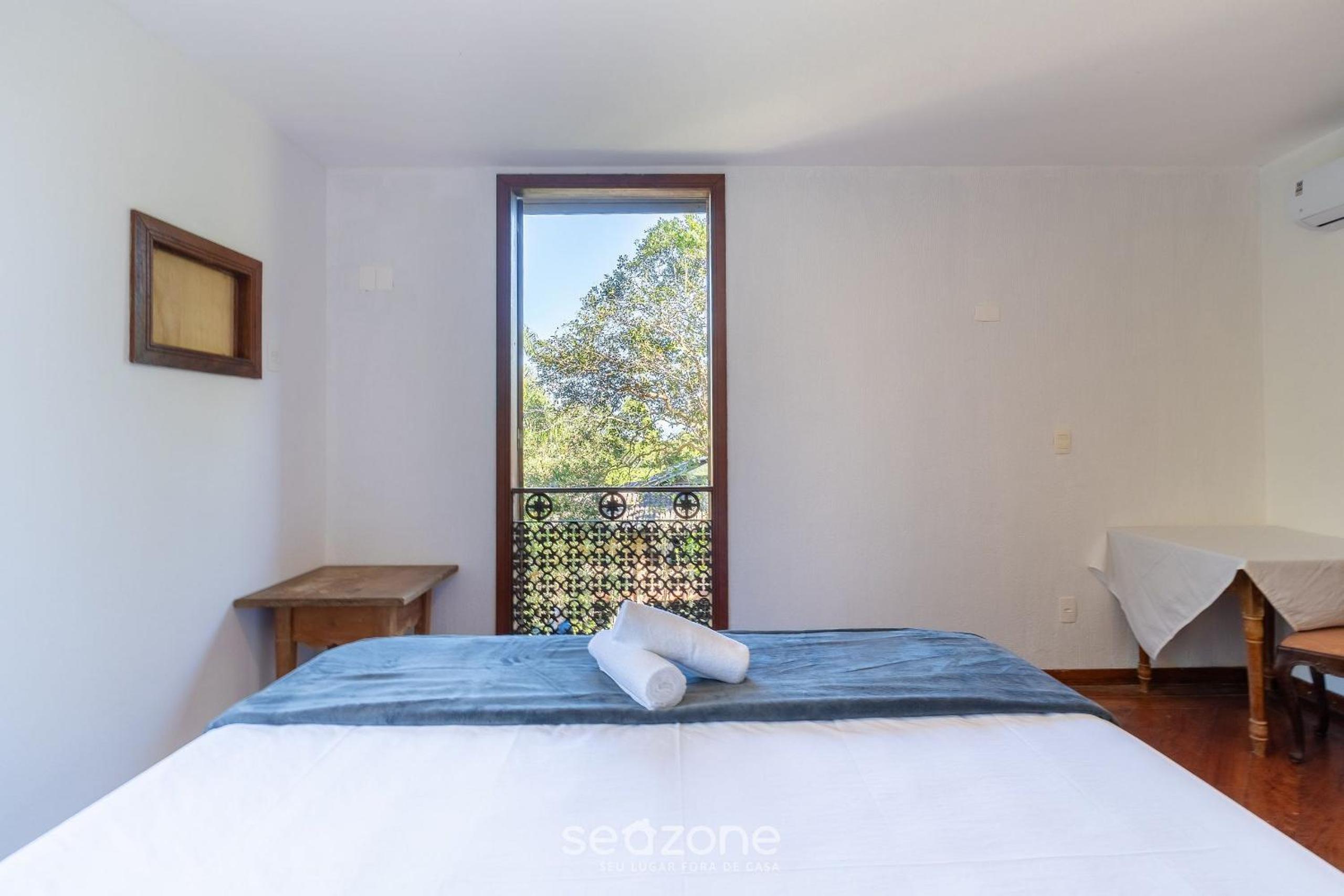 House with BBQ 550m from the Beach GSS0488