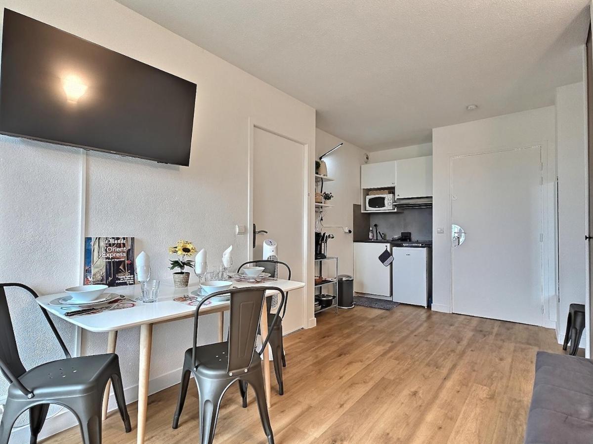 Dolce Vita II - DisneyLand & Paris - 5 mins to Train Station