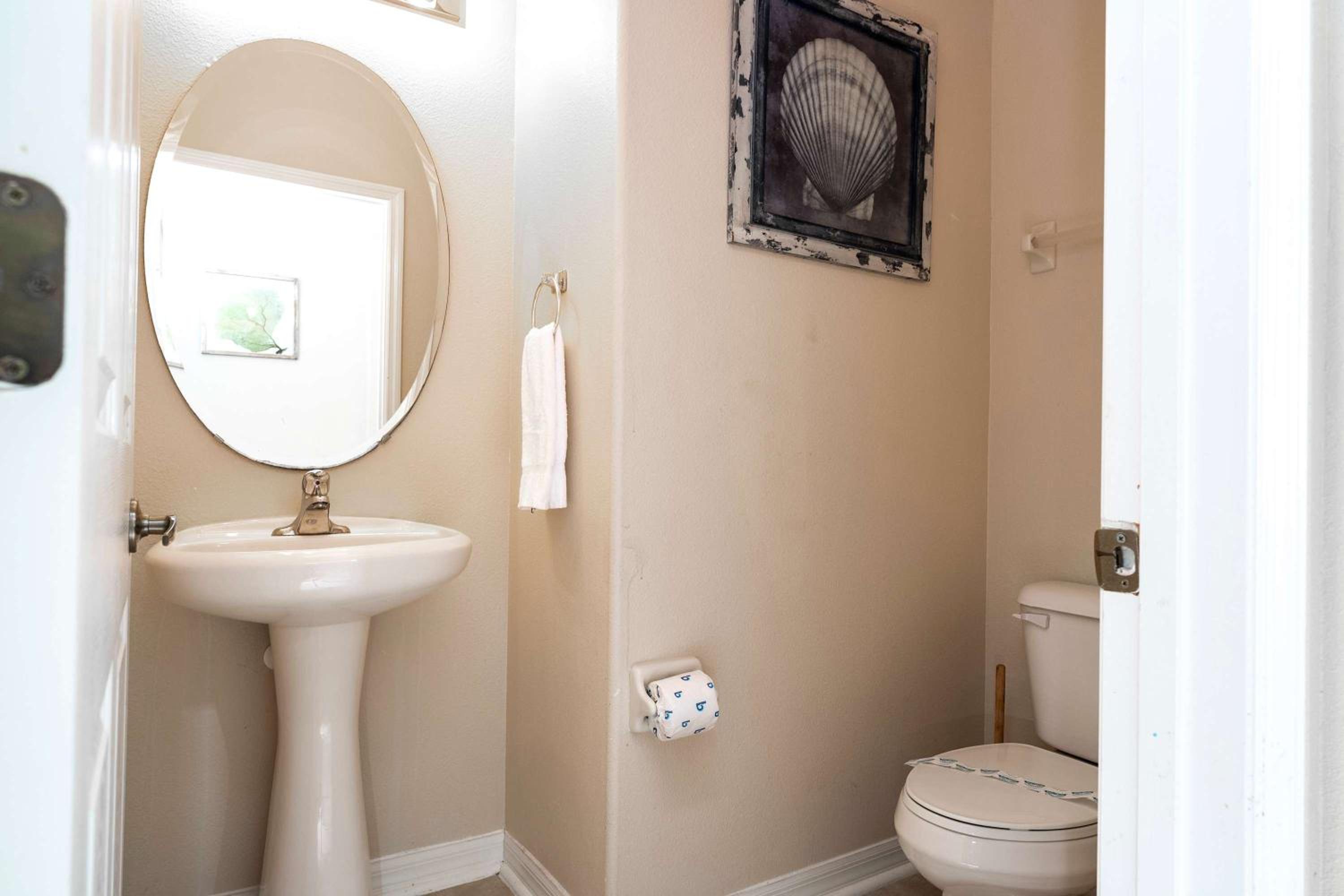 Stunning 5Bd Single Family Home with Pool Close to Disney 7420