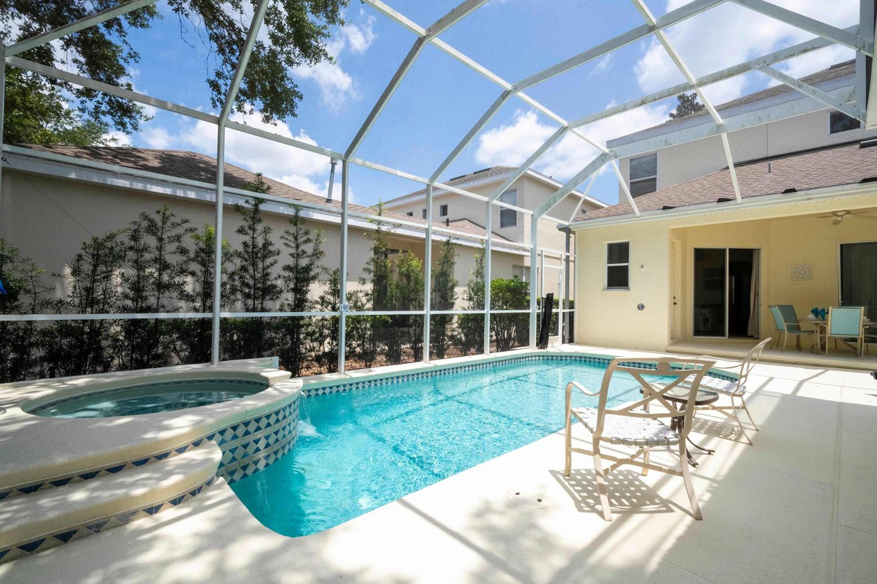 Stunning 5Bd Single Family Home with Pool Close to Disney 7420