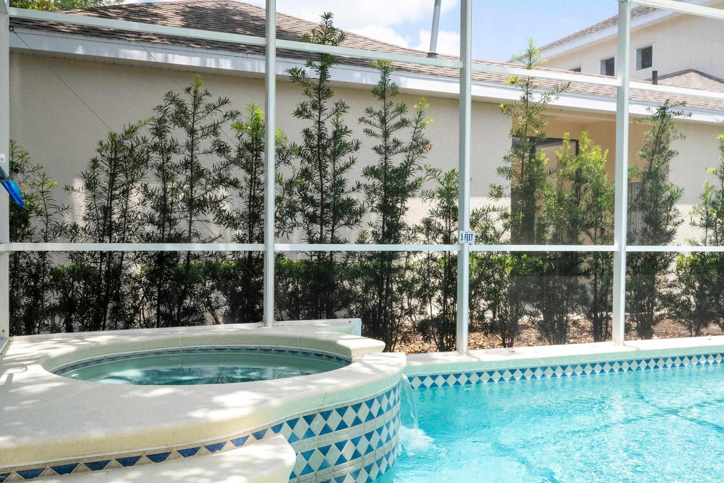 Stunning 5Bd Single Family Home with Pool Close to Disney 7420