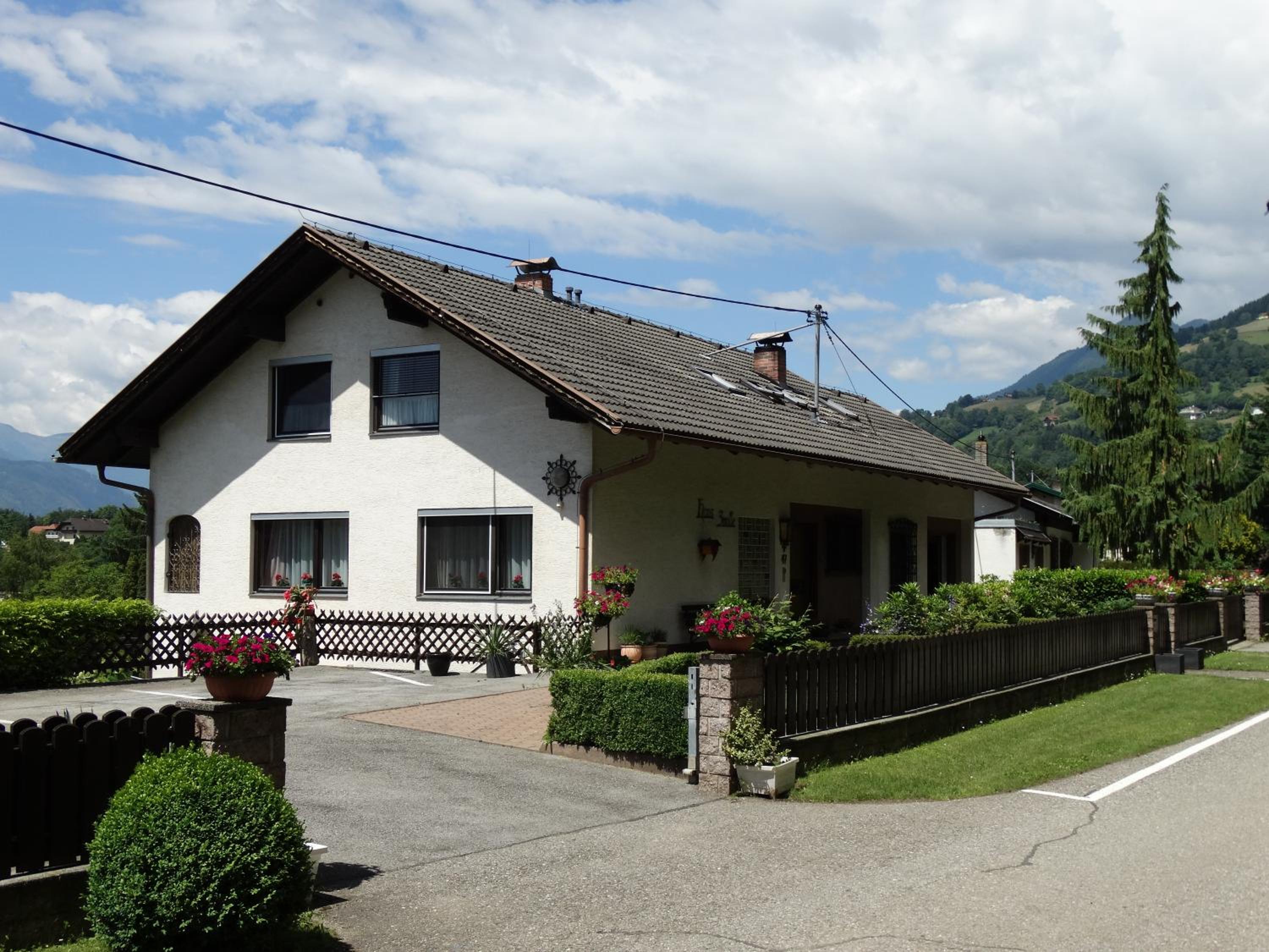 Frans Josef Apartments