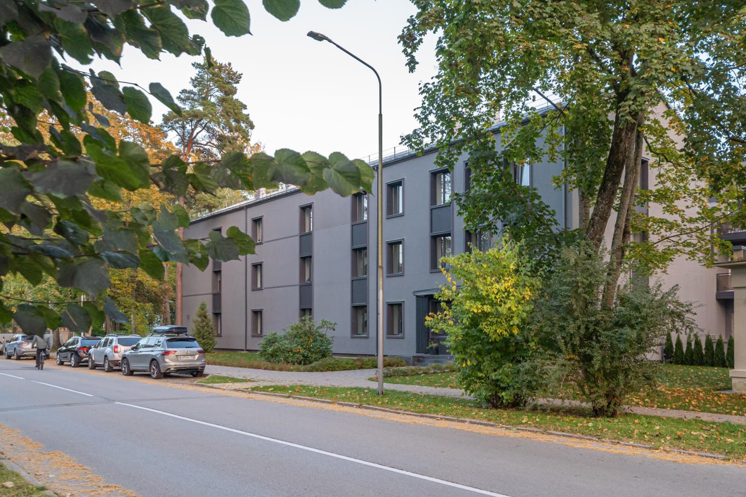Forest view front line apartment on Dzintaru prospekts