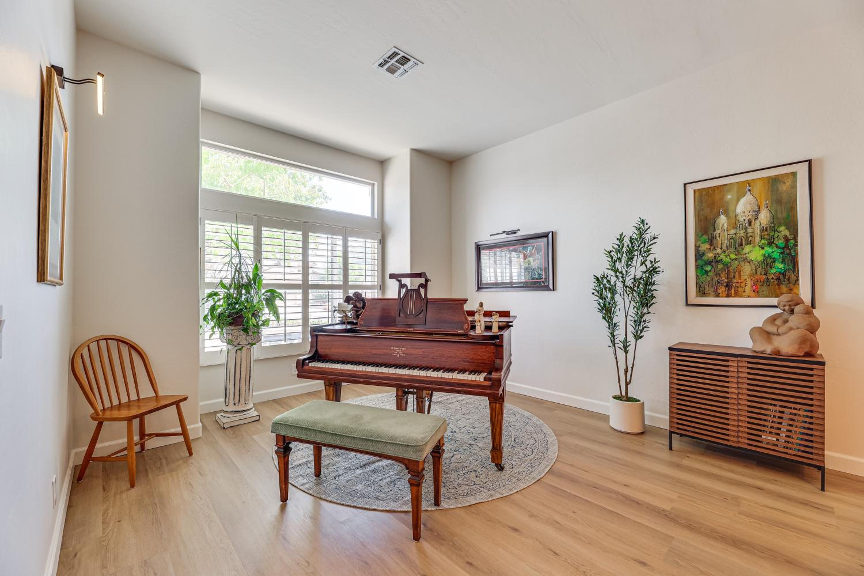 Extended-Stay Oasis Gilbert Getaway with Office!