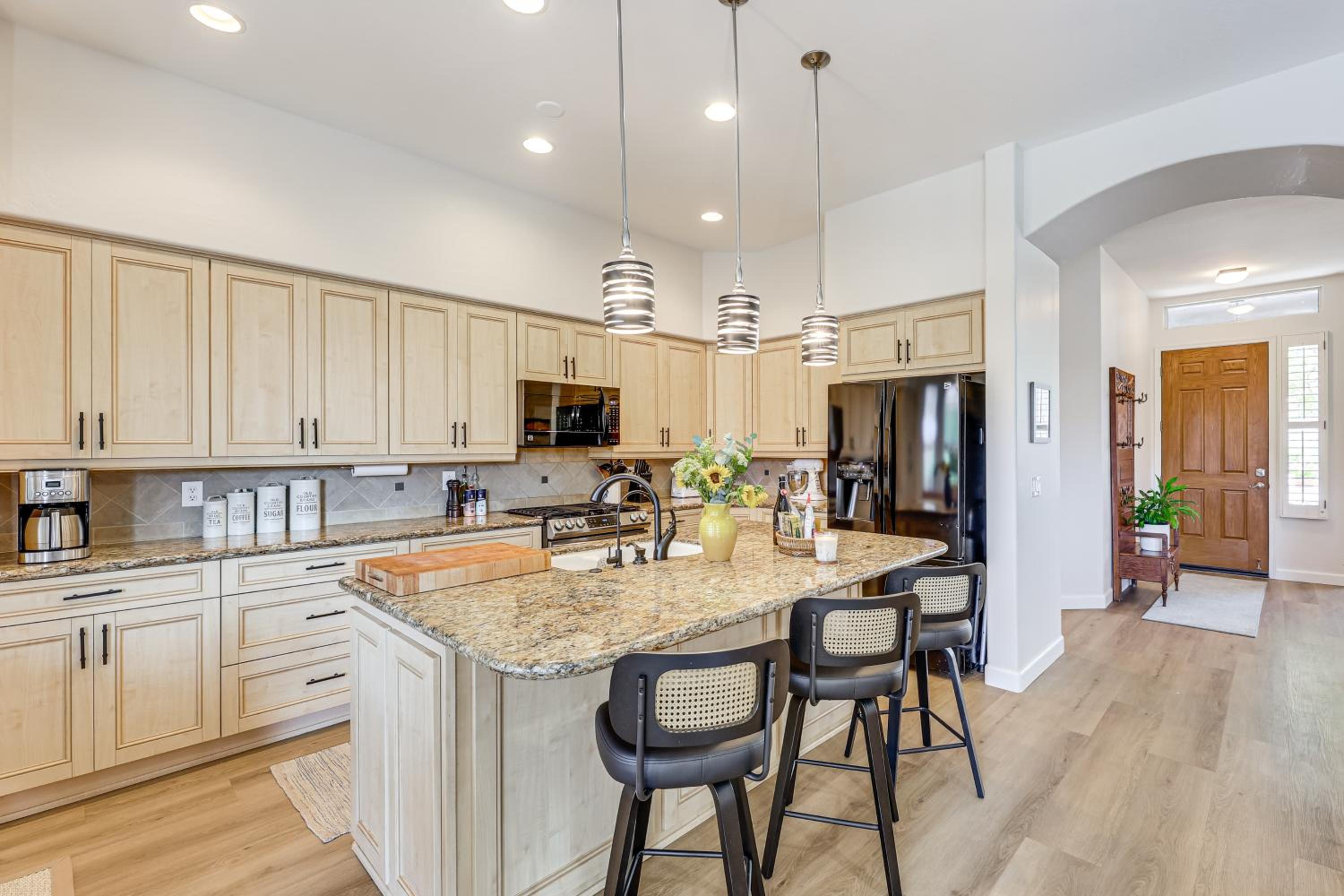 Extended-Stay Oasis Gilbert Getaway with Office!