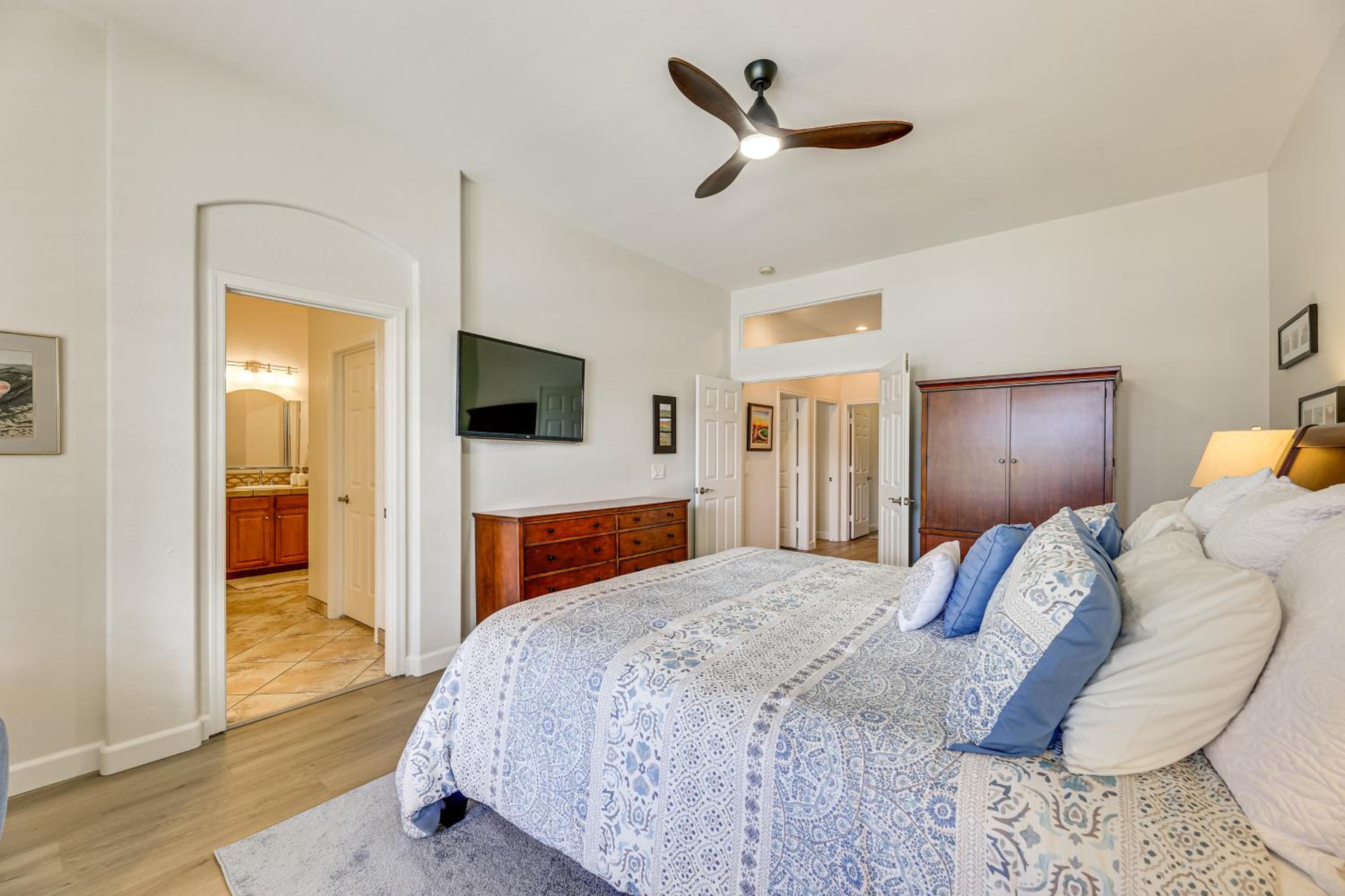 Extended-Stay Oasis Gilbert Getaway with Office!