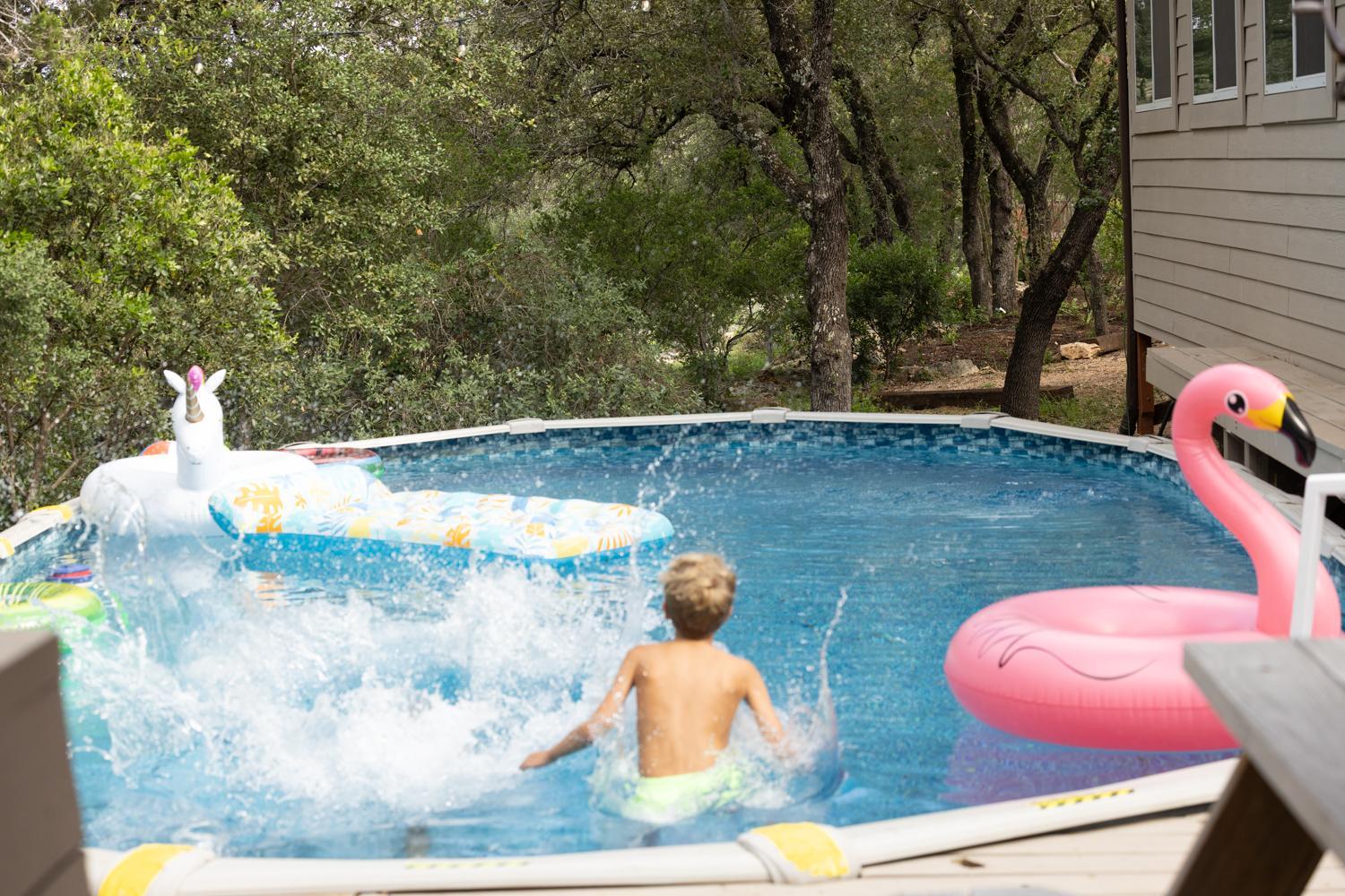 24 ppl! Hot Tubs, Pool, Firepits 3 Homes, Venue