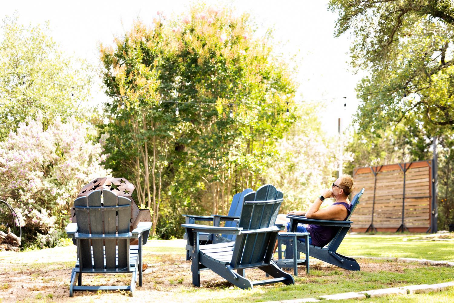 24 ppl! Hot Tubs, Pool, Firepits 3 Homes, Venue