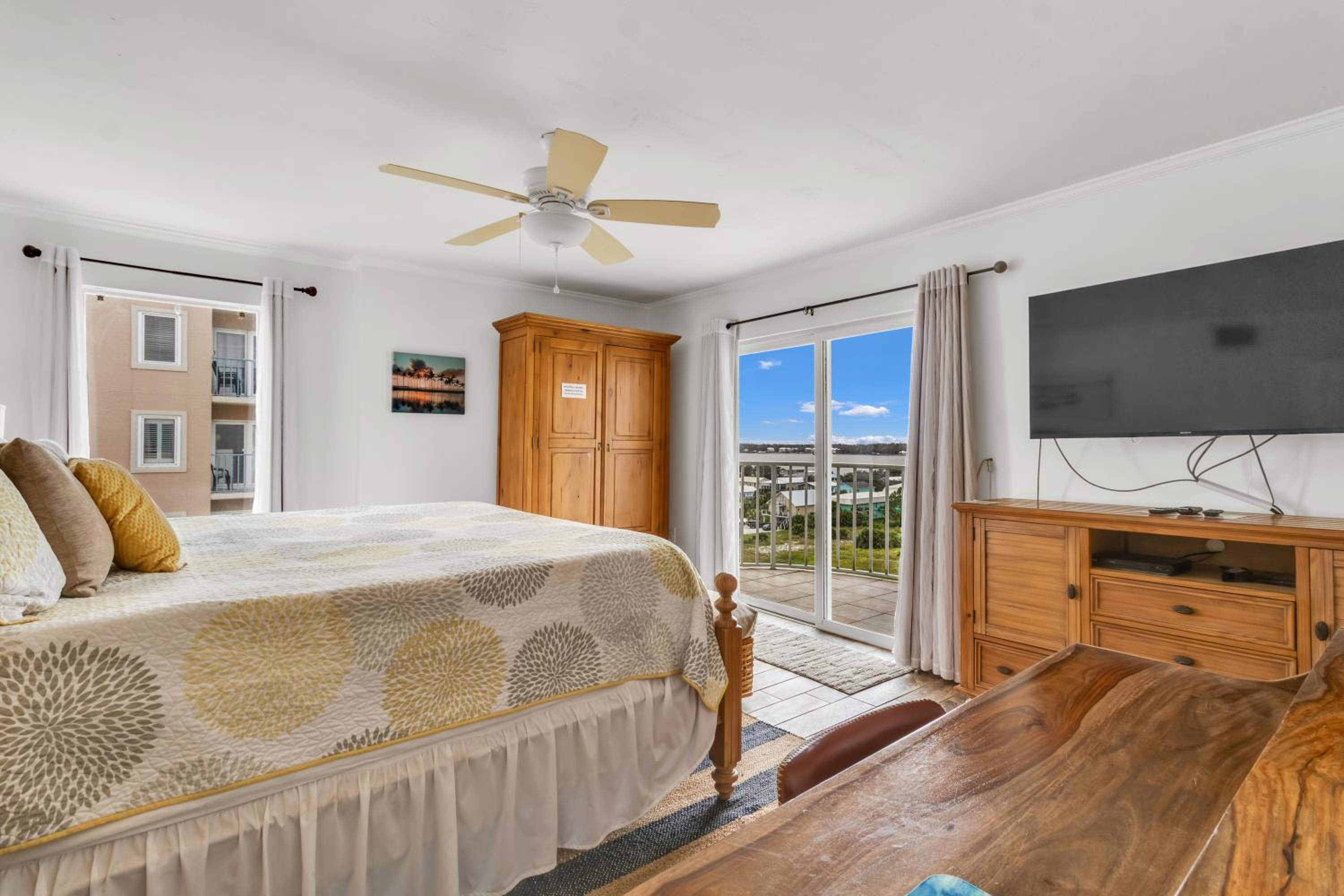 Ocean House 1806