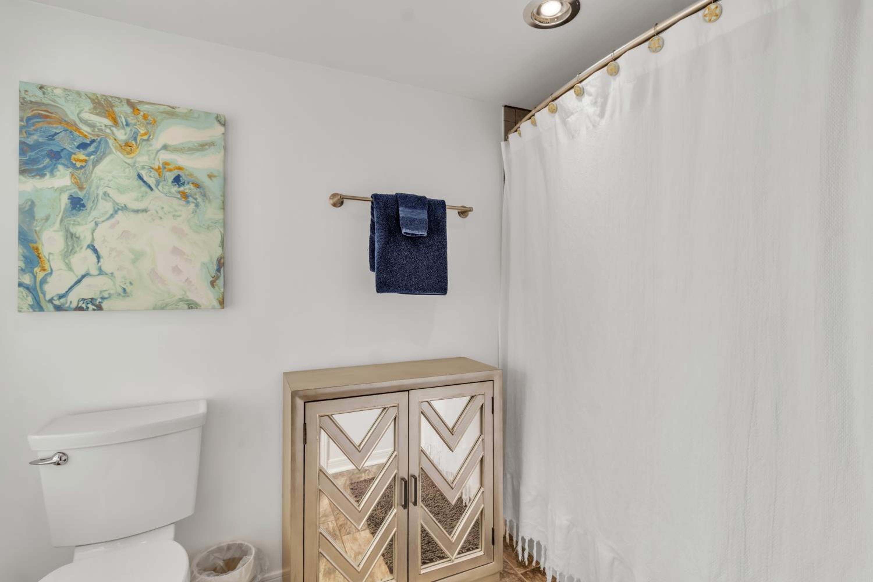 Ocean House 1806